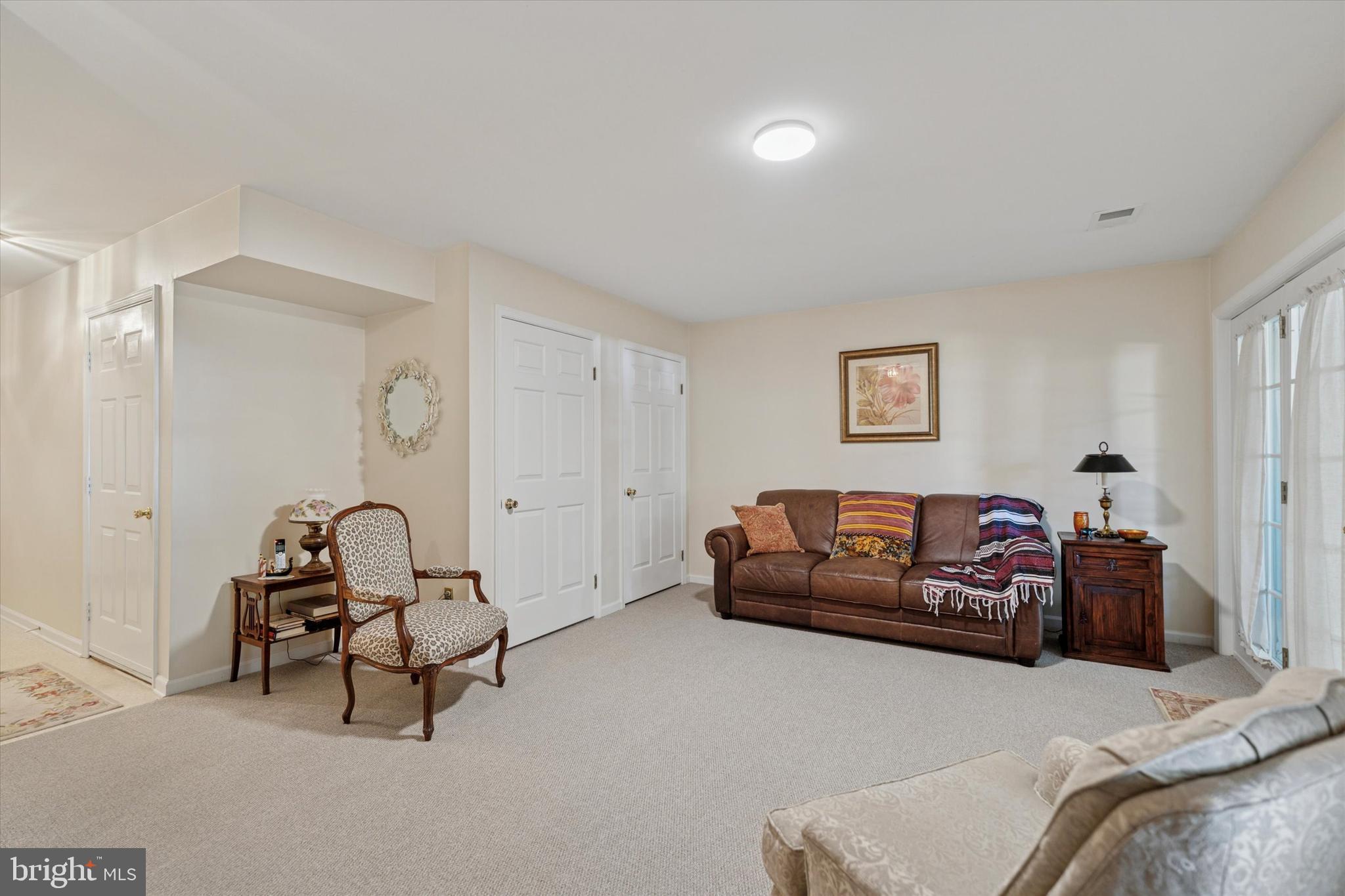 LAFAYETTE HILL - Residential