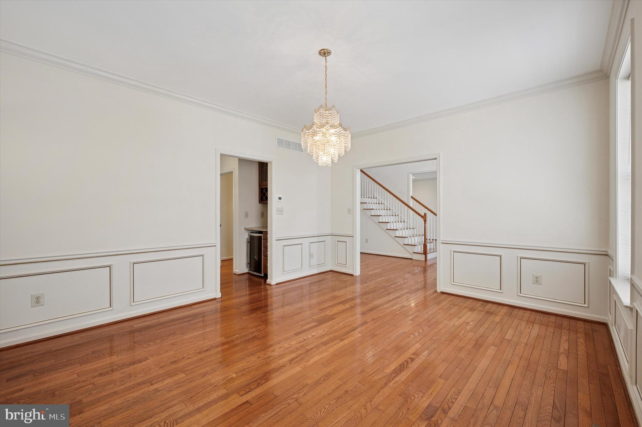 111 COUNTRY LANE