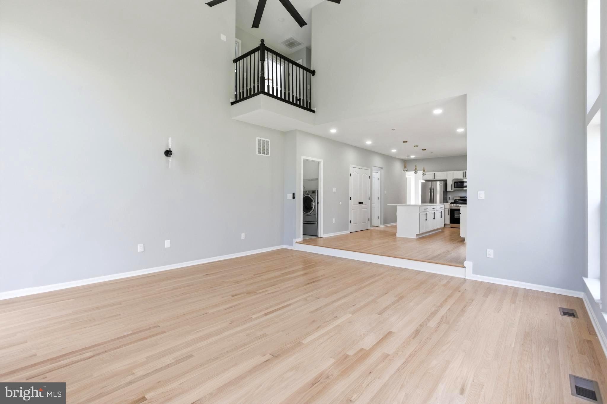 THORNWOOD KNOLL PLAT 5 - Residential