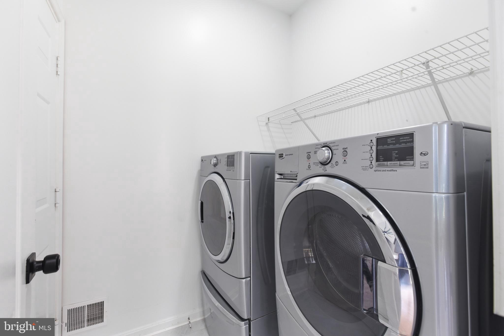 THORNWOOD KNOLL PLAT 5 - Residential