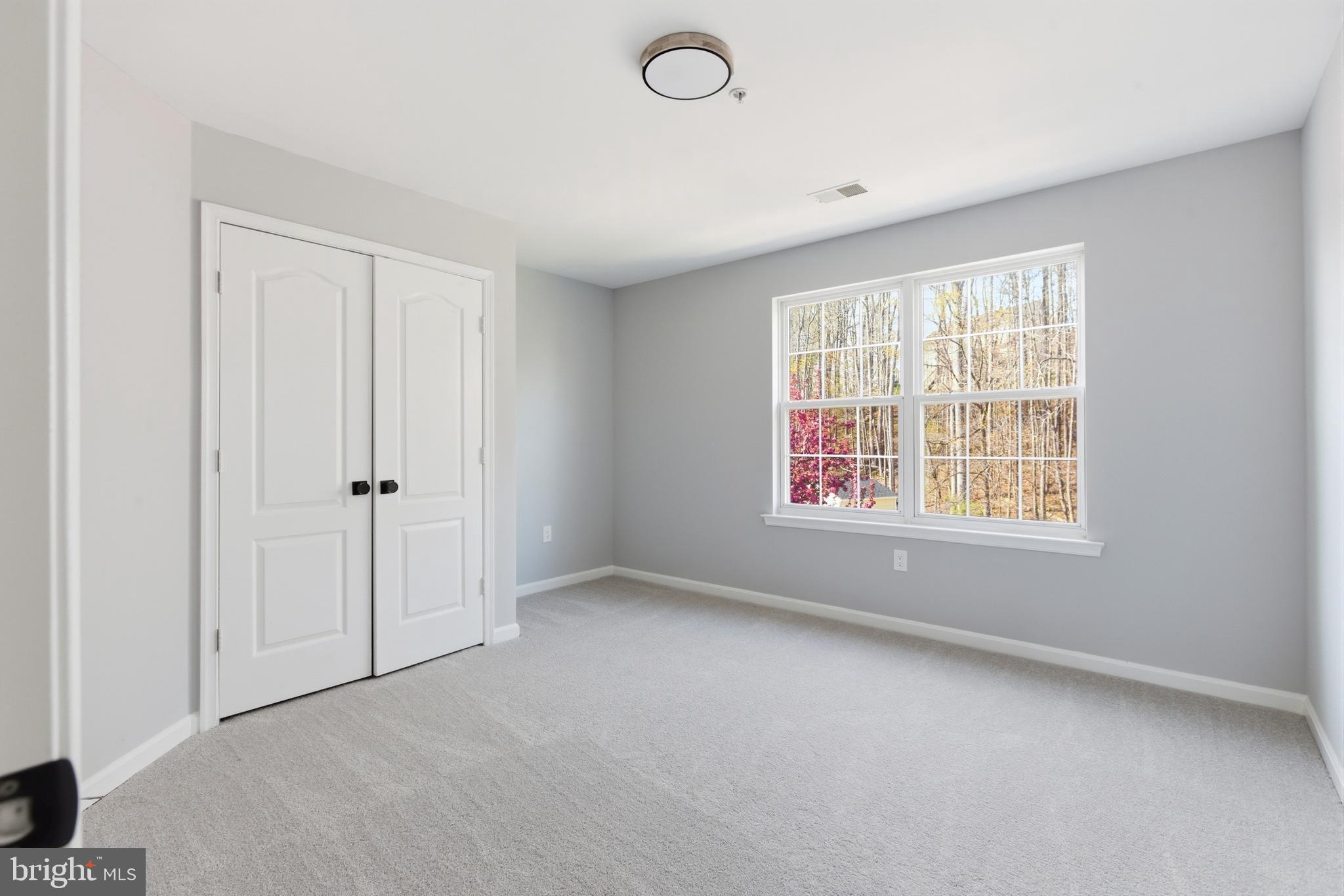 THORNWOOD KNOLL PLAT 5 - Residential