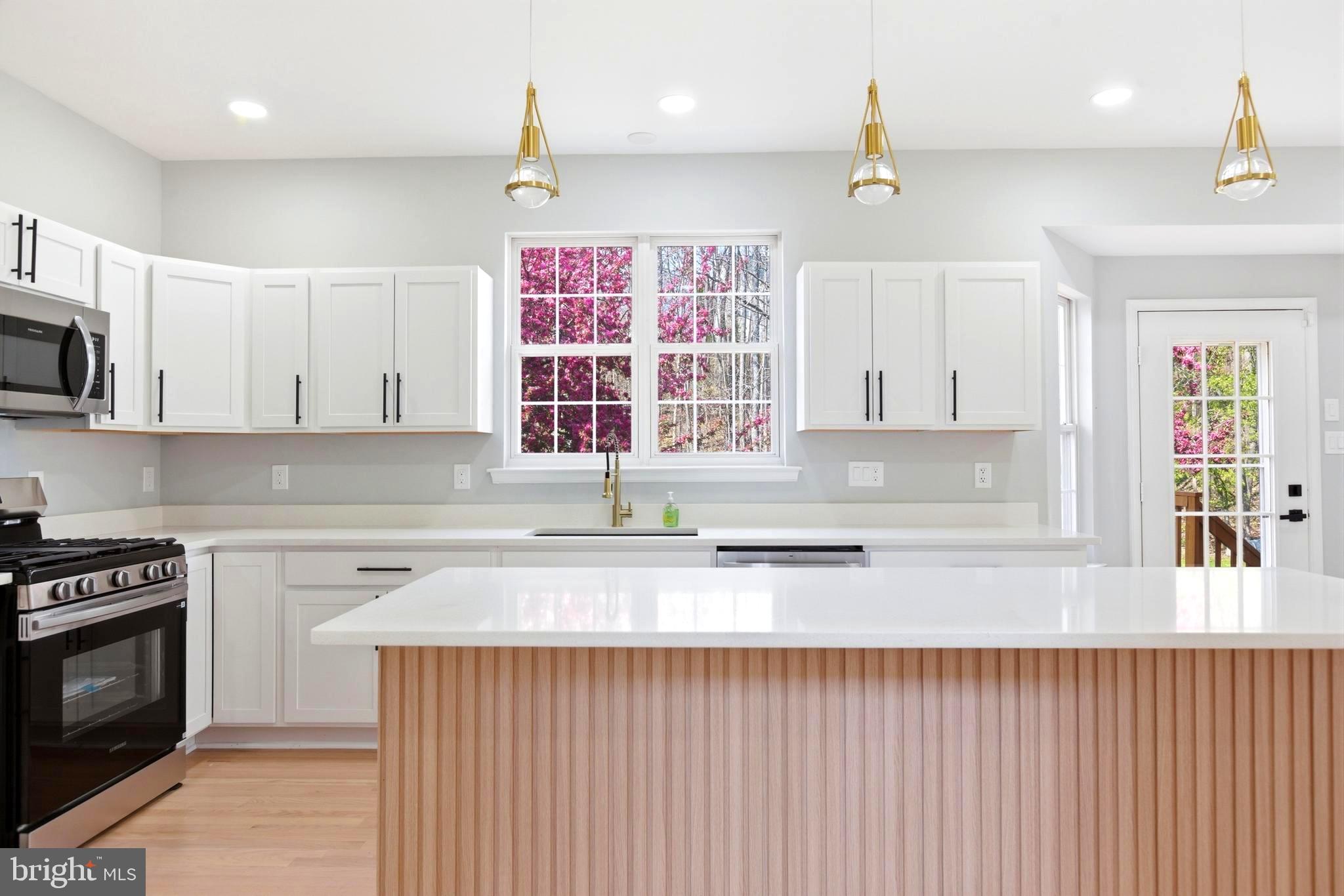 THORNWOOD KNOLL PLAT 5 - Residential