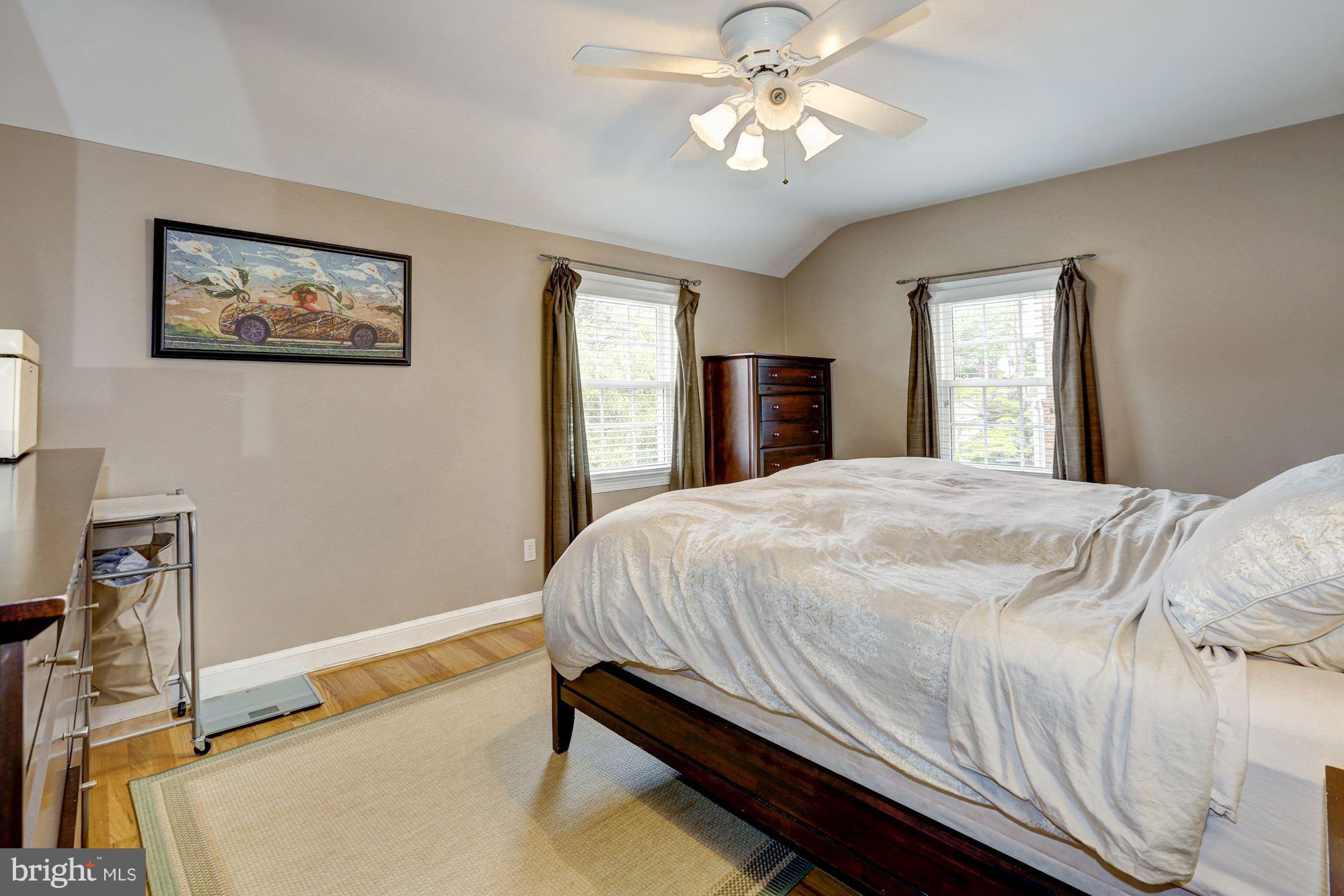 SOMERSET - Residential