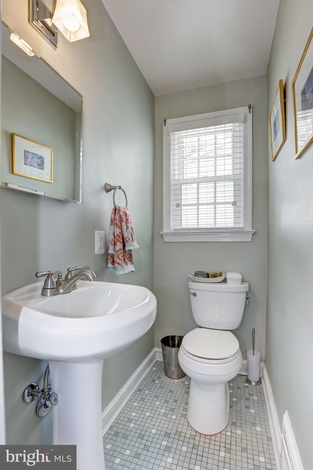 SOMERSET - Residential