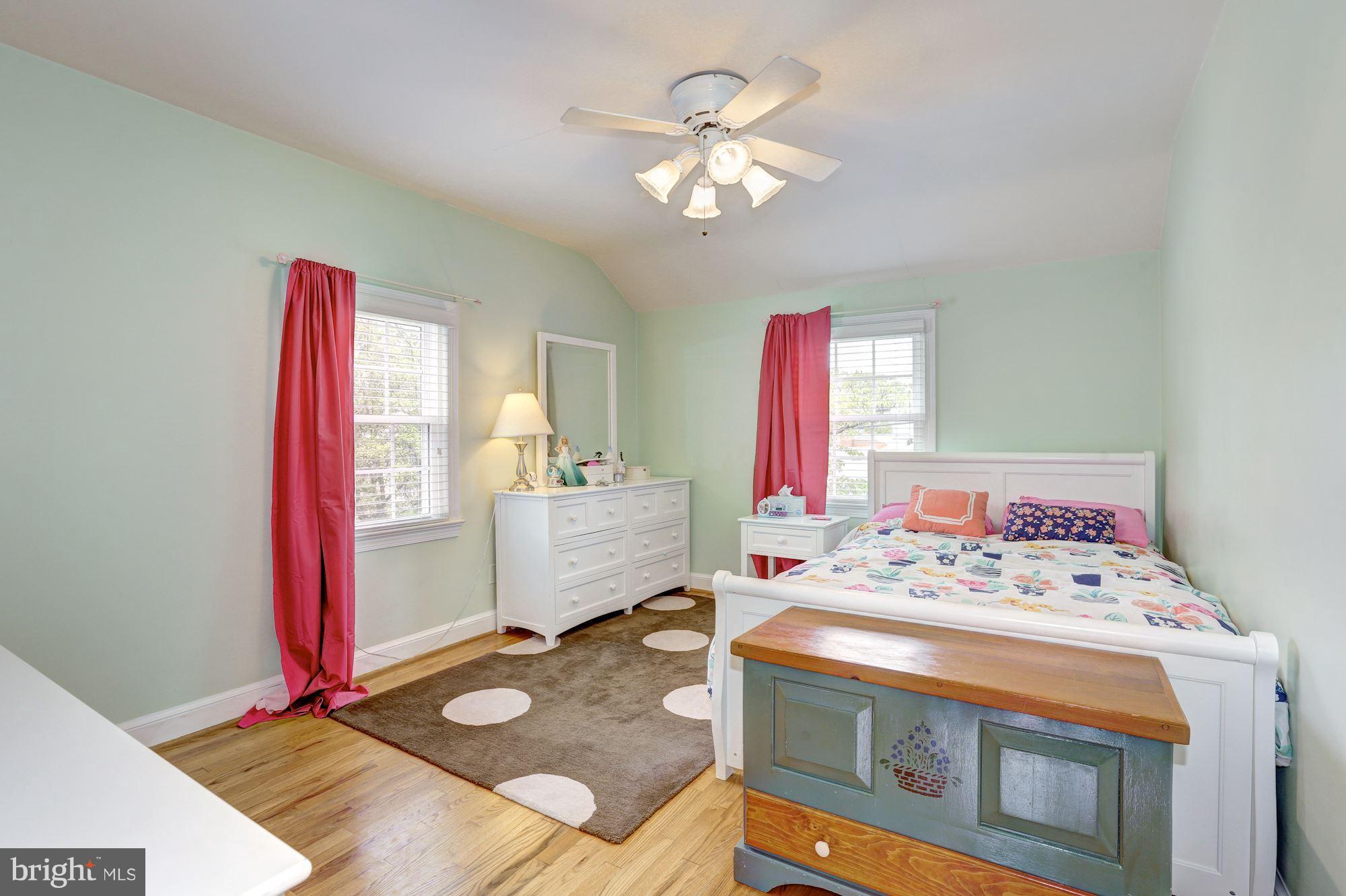 SOMERSET - Residential