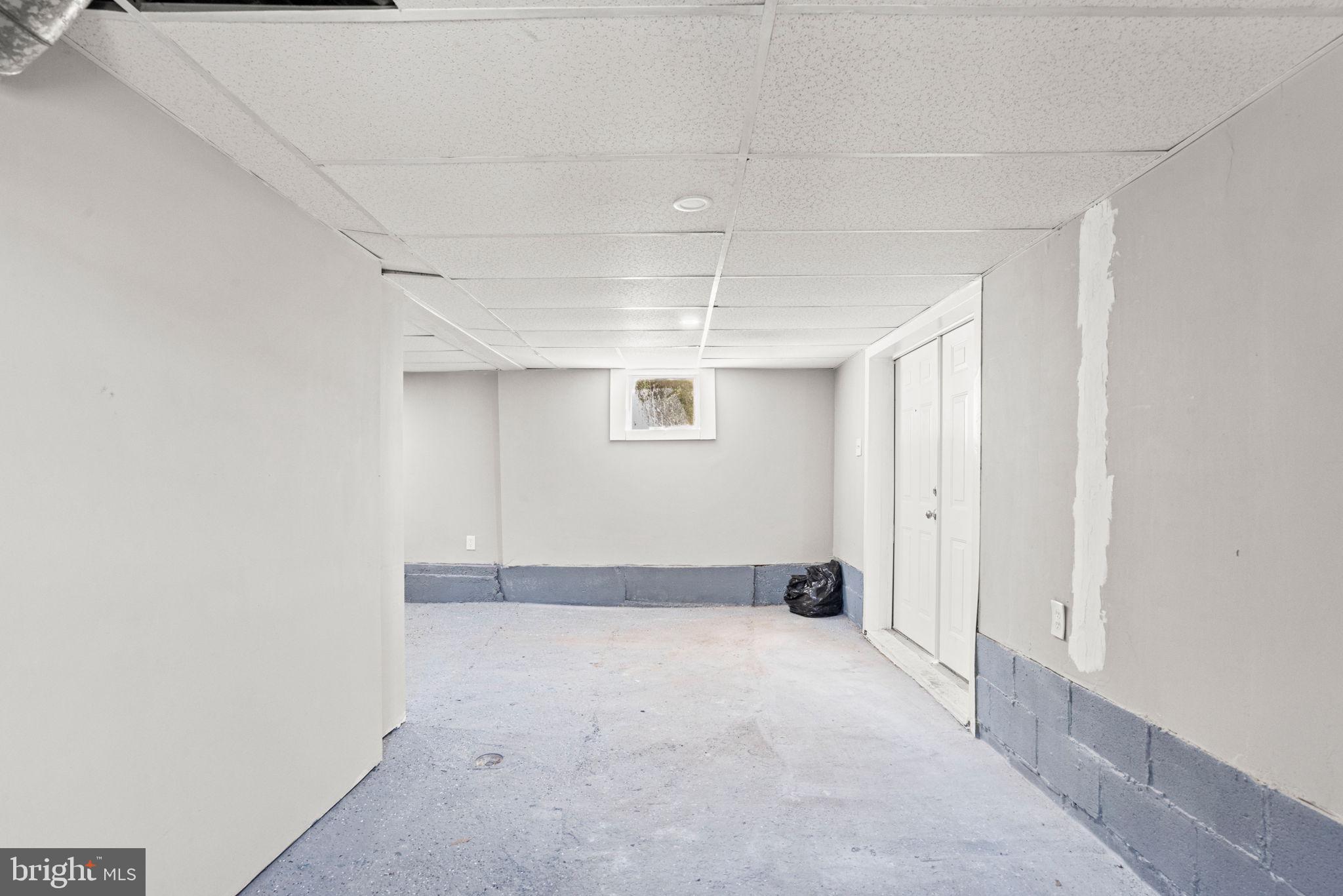 RED LION - Residential