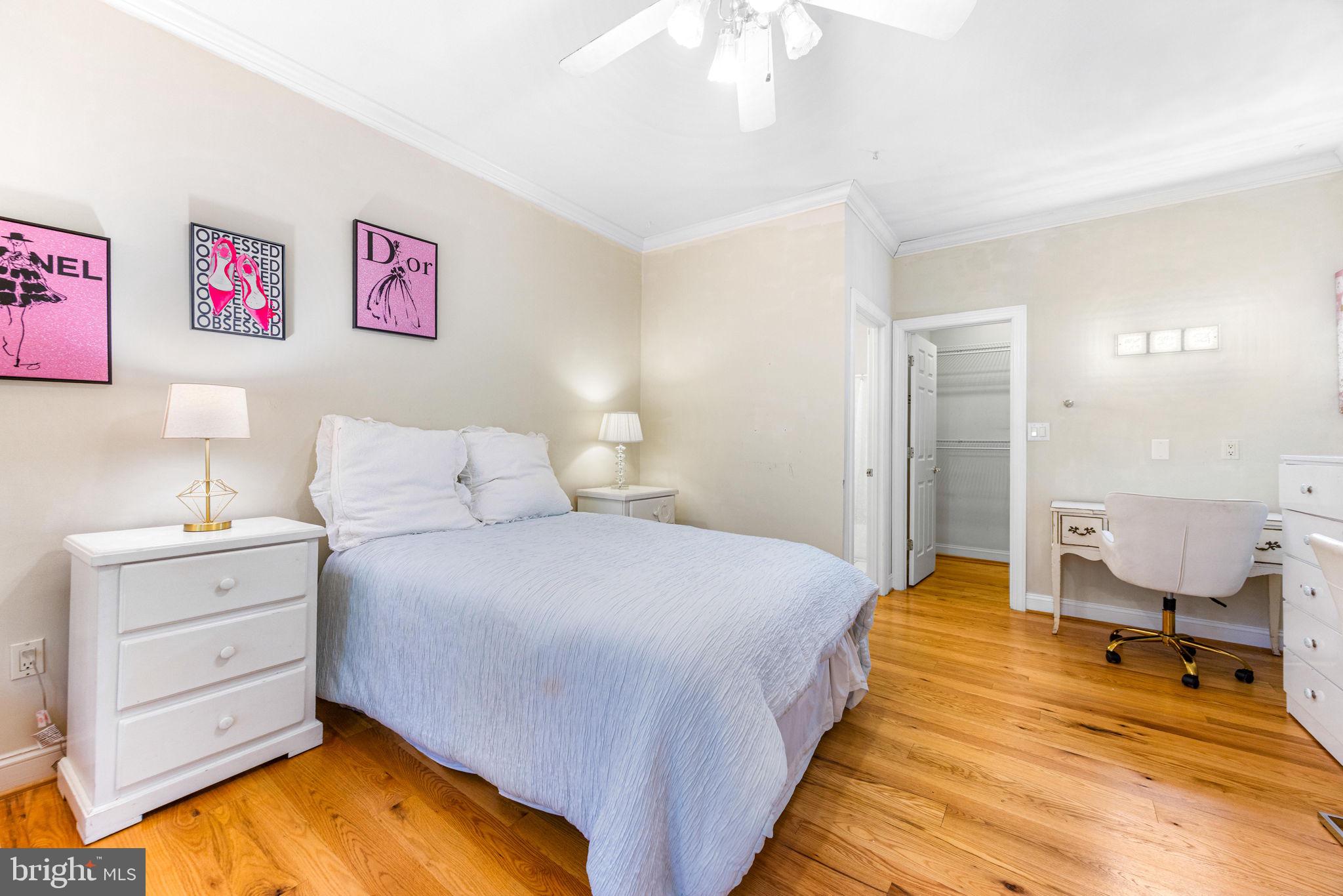 RIVER DOWNS - Residential