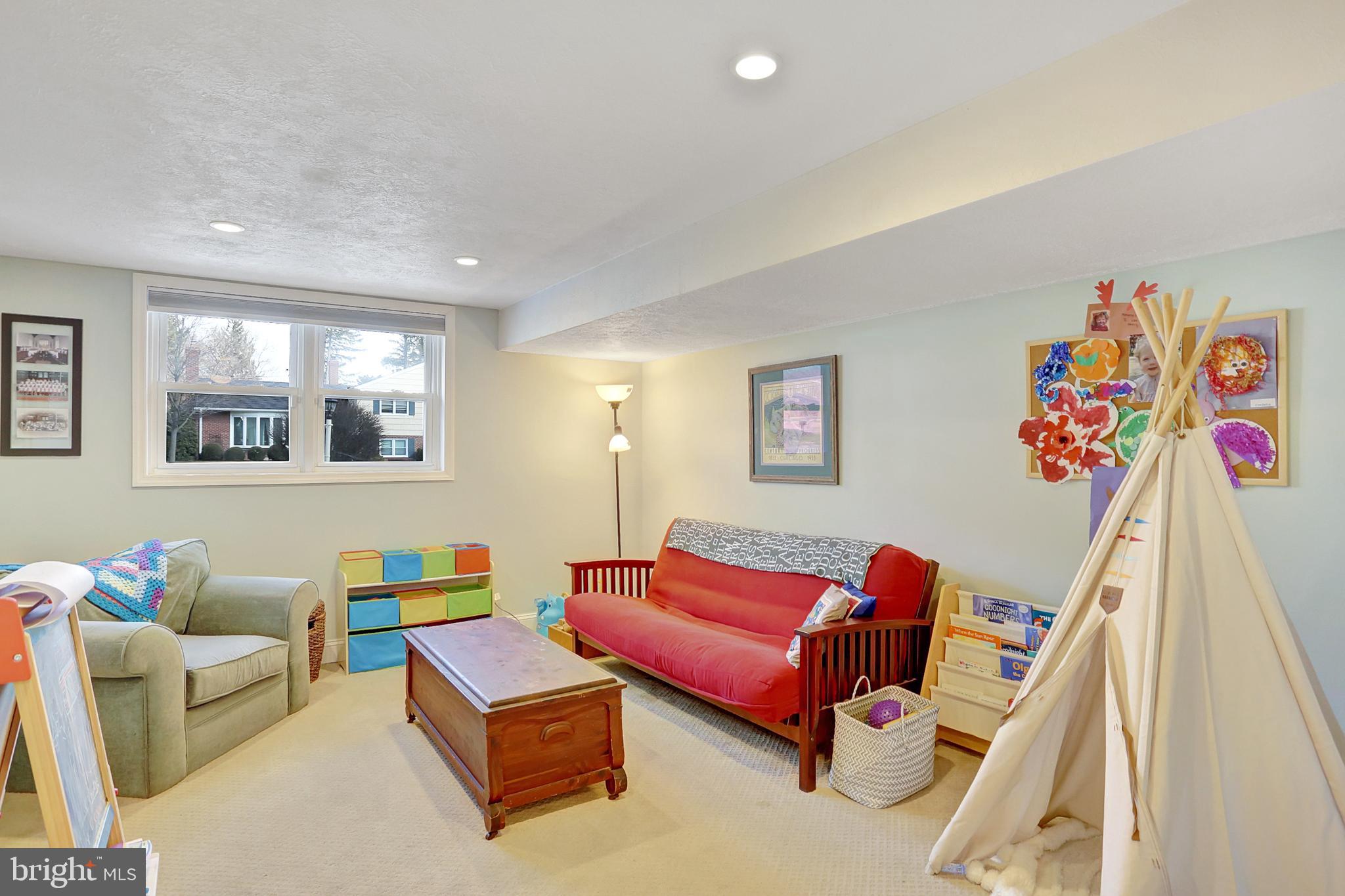 MINE BANK - Residential