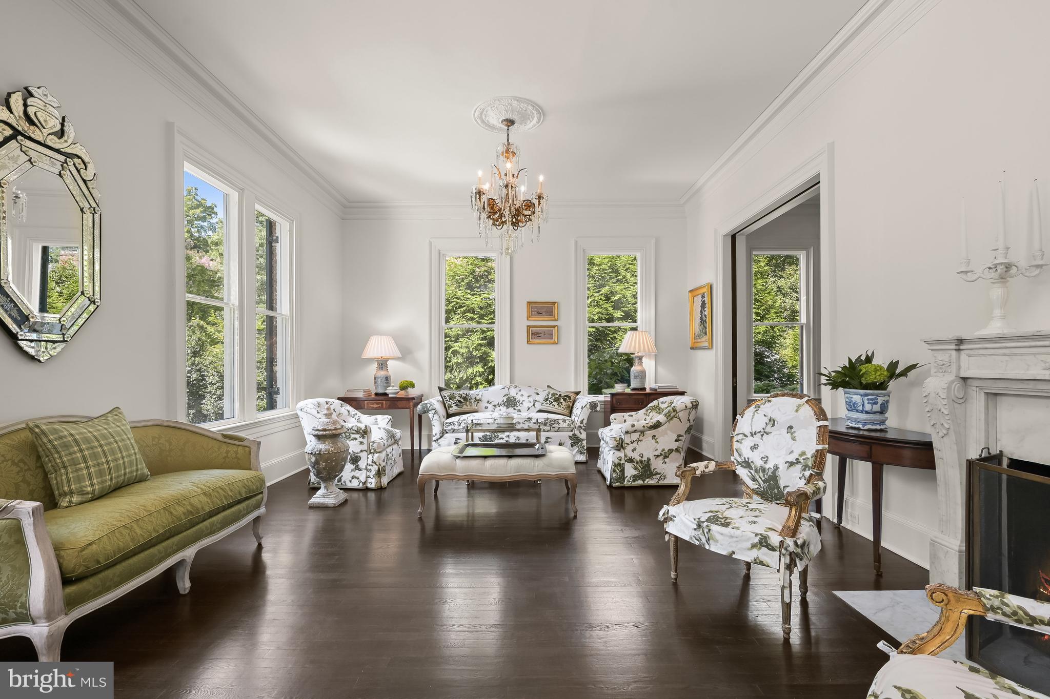 CHEVY CHASE - Residential