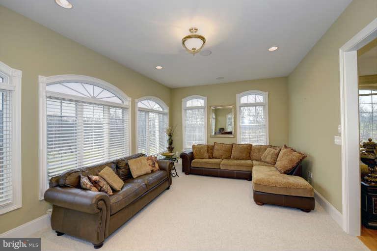 HOMEWOOD FARM - Residential