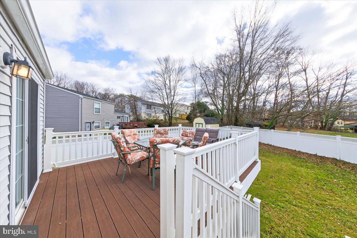 CLEARVIEW MANOR - Residential