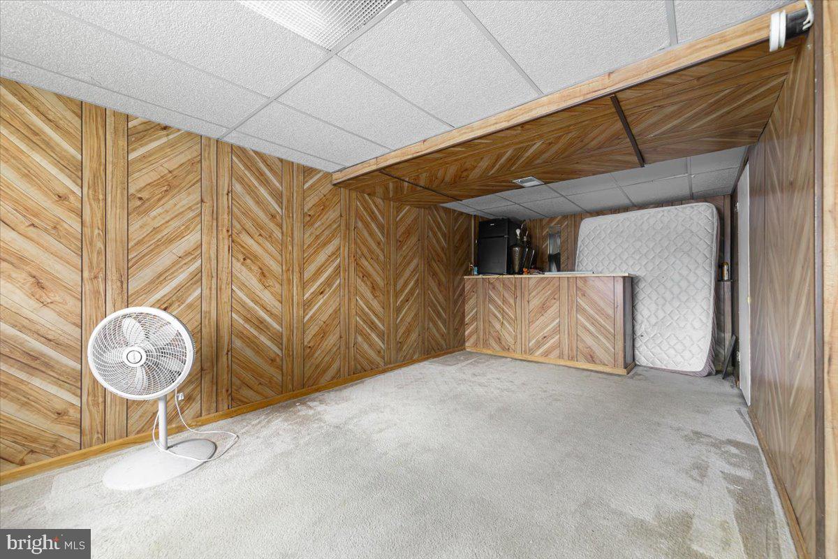 CLEARVIEW MANOR - Residential