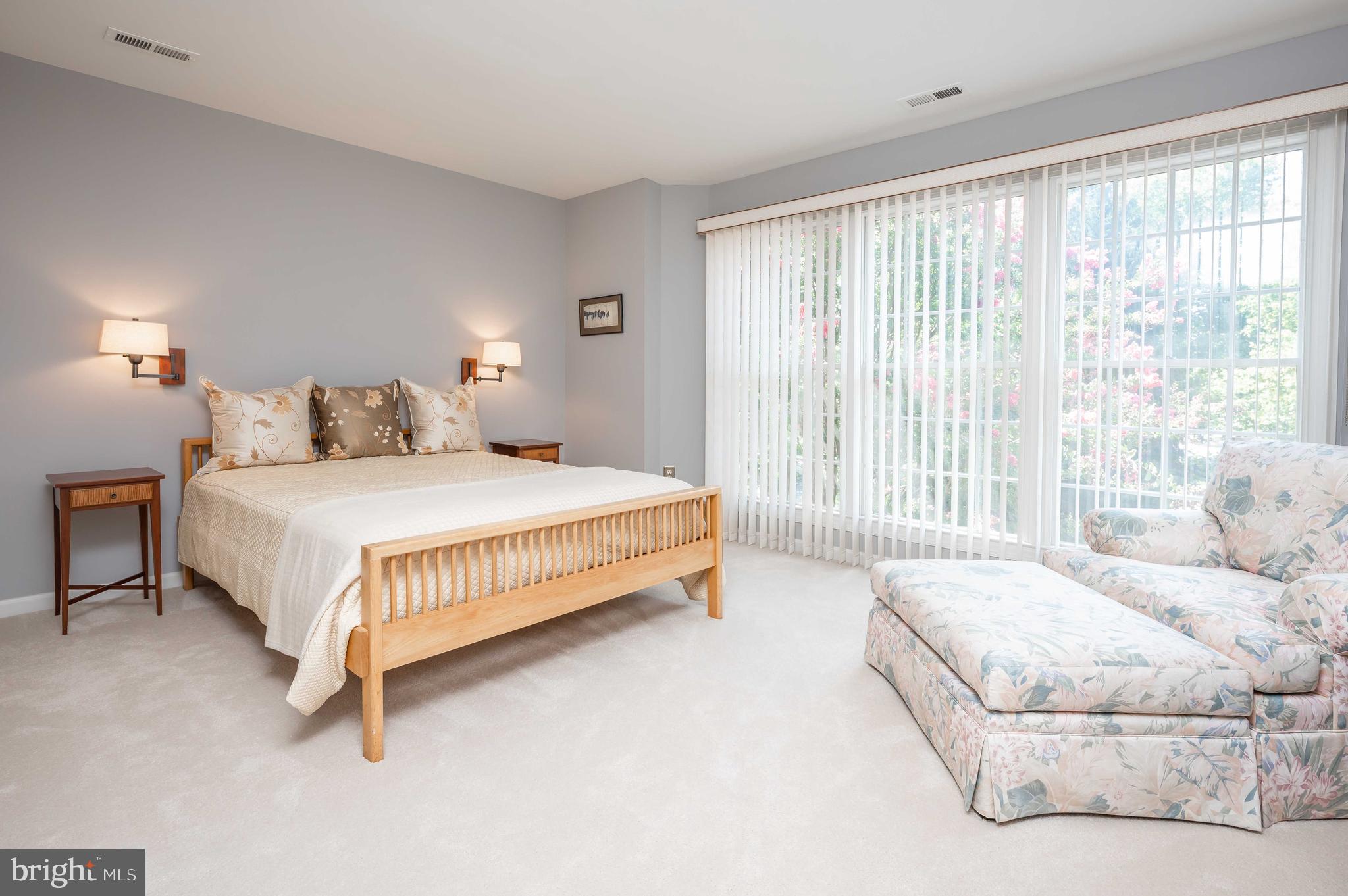 THE CLOISTERS AT CHARLES - Residential