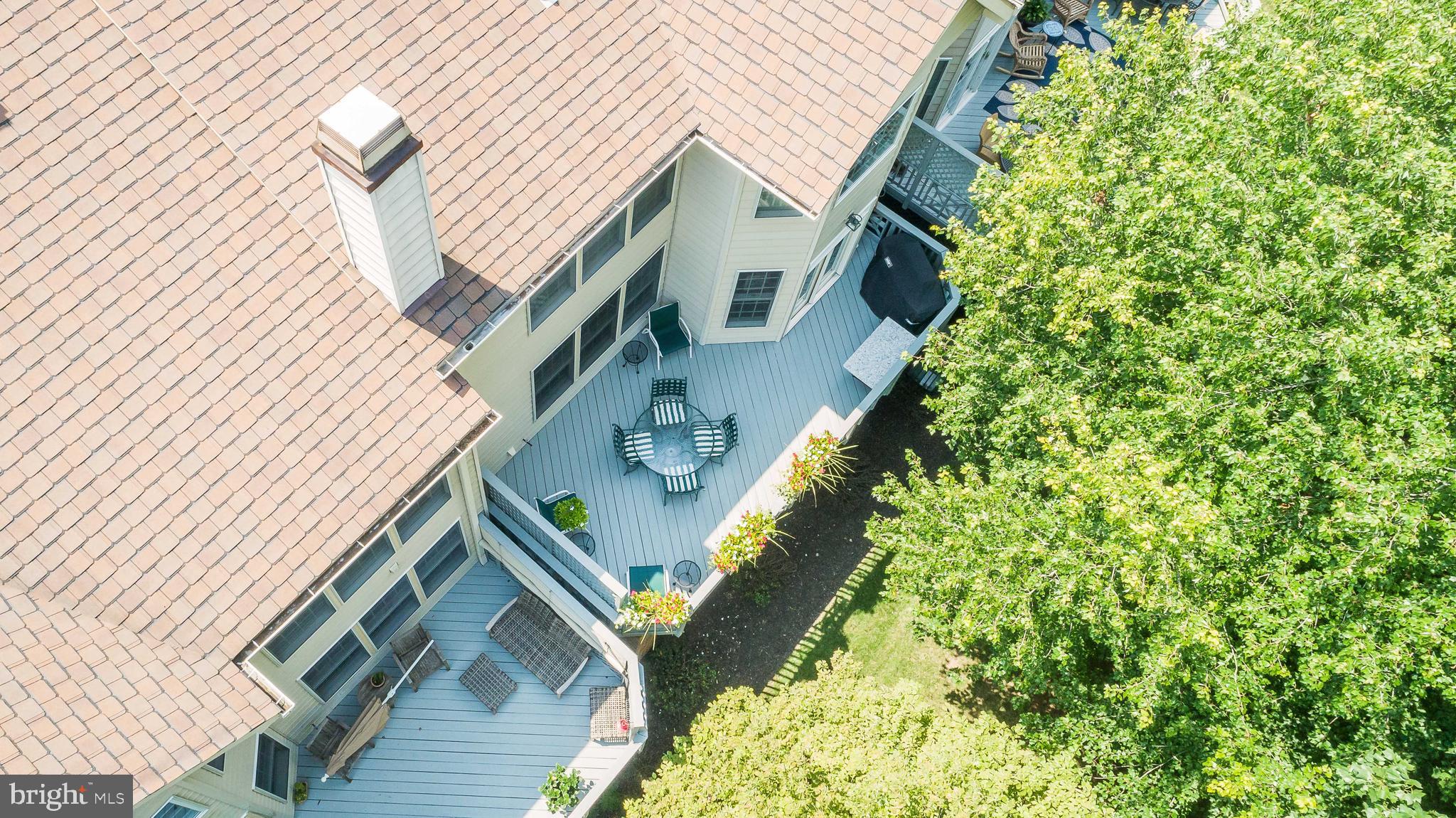 THE CLOISTERS AT CHARLES - Residential