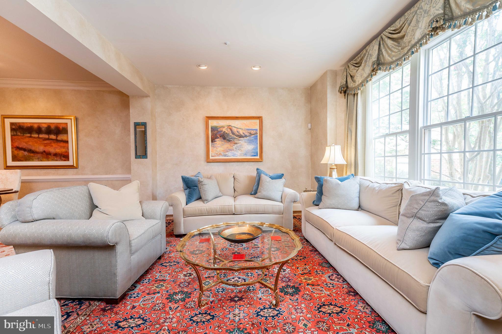 THE CLOISTERS AT CHARLES - Residential