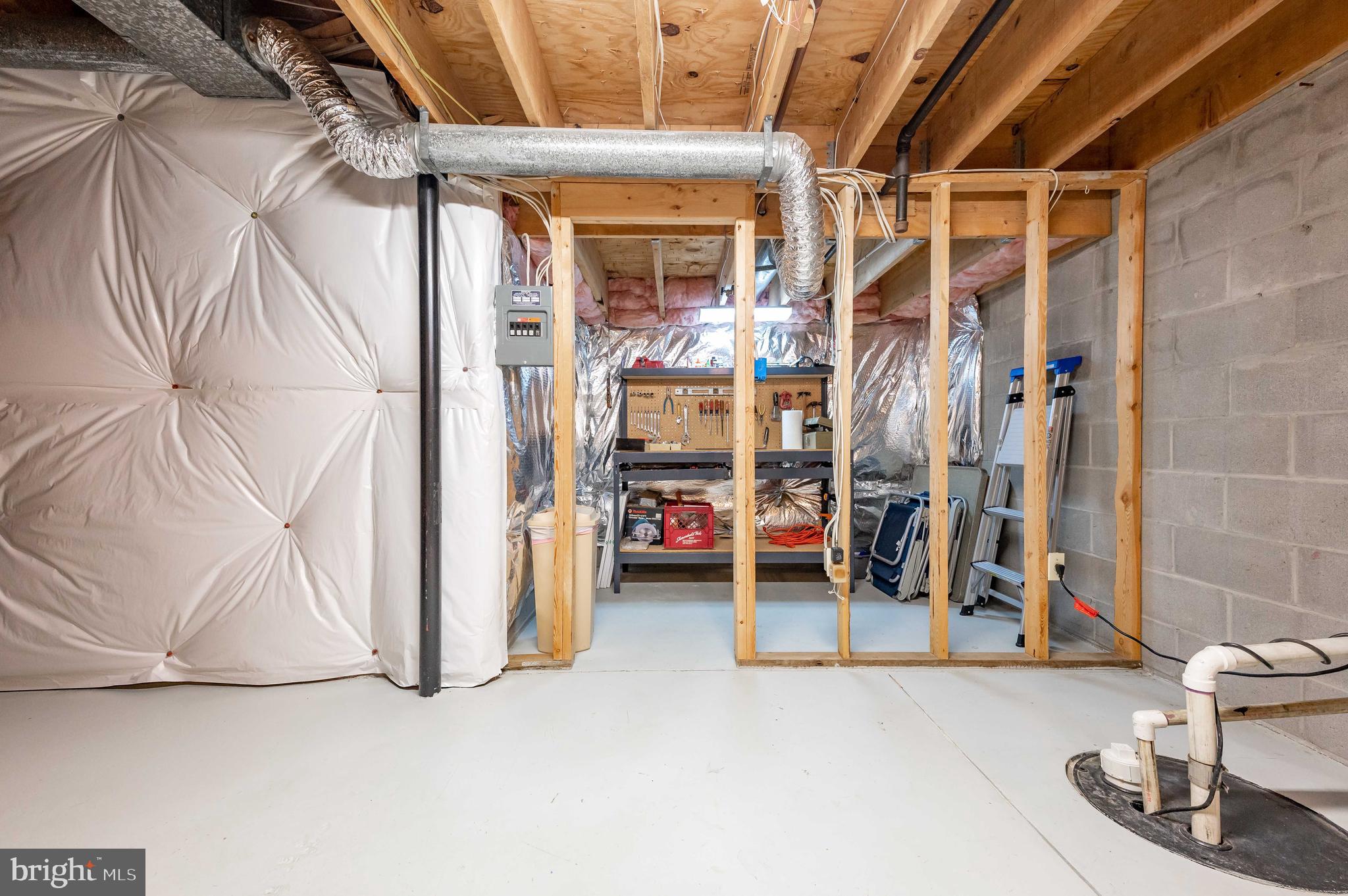 THE CLOISTERS AT CHARLES - Residential