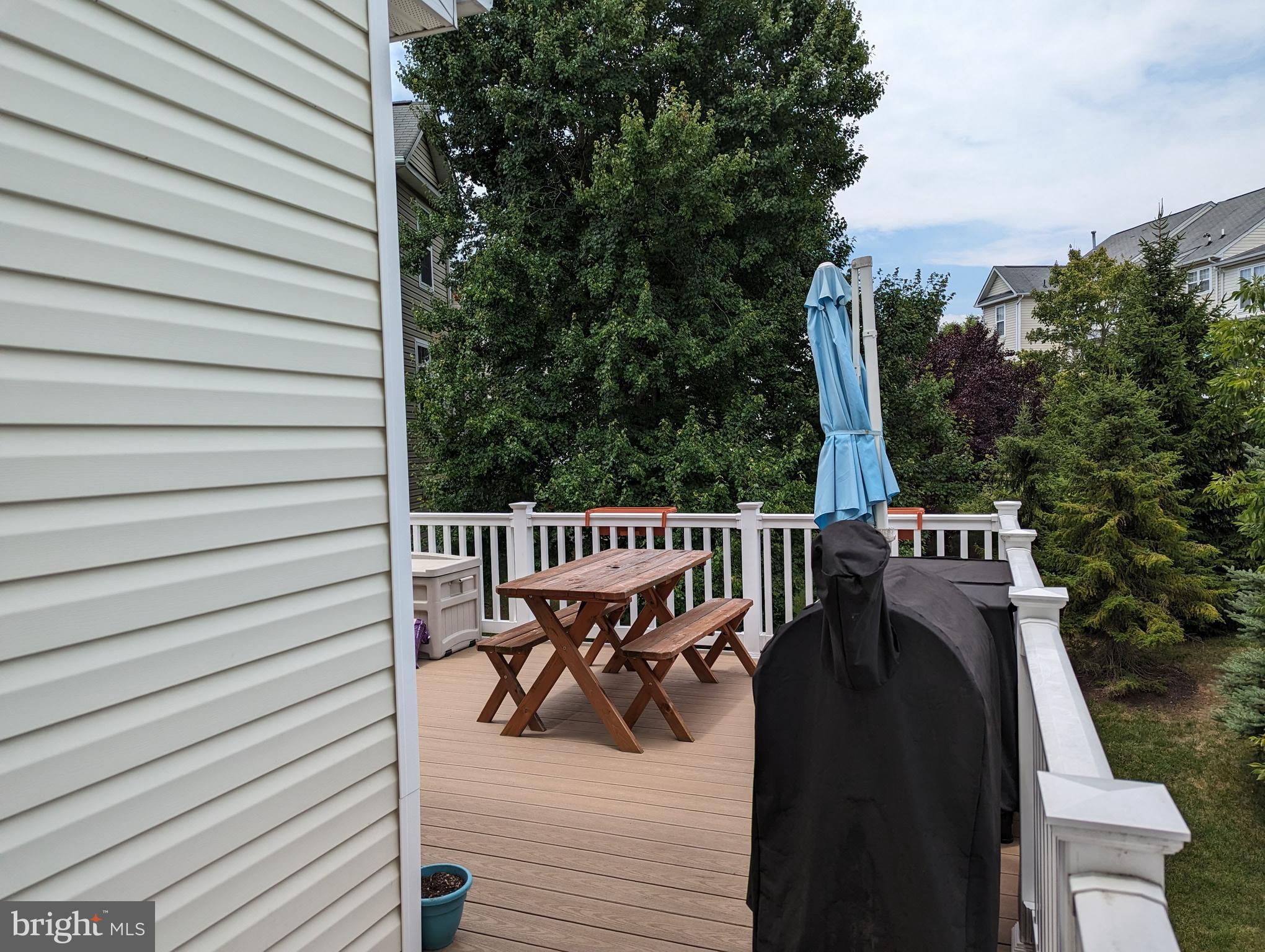 EMERSON - Residential