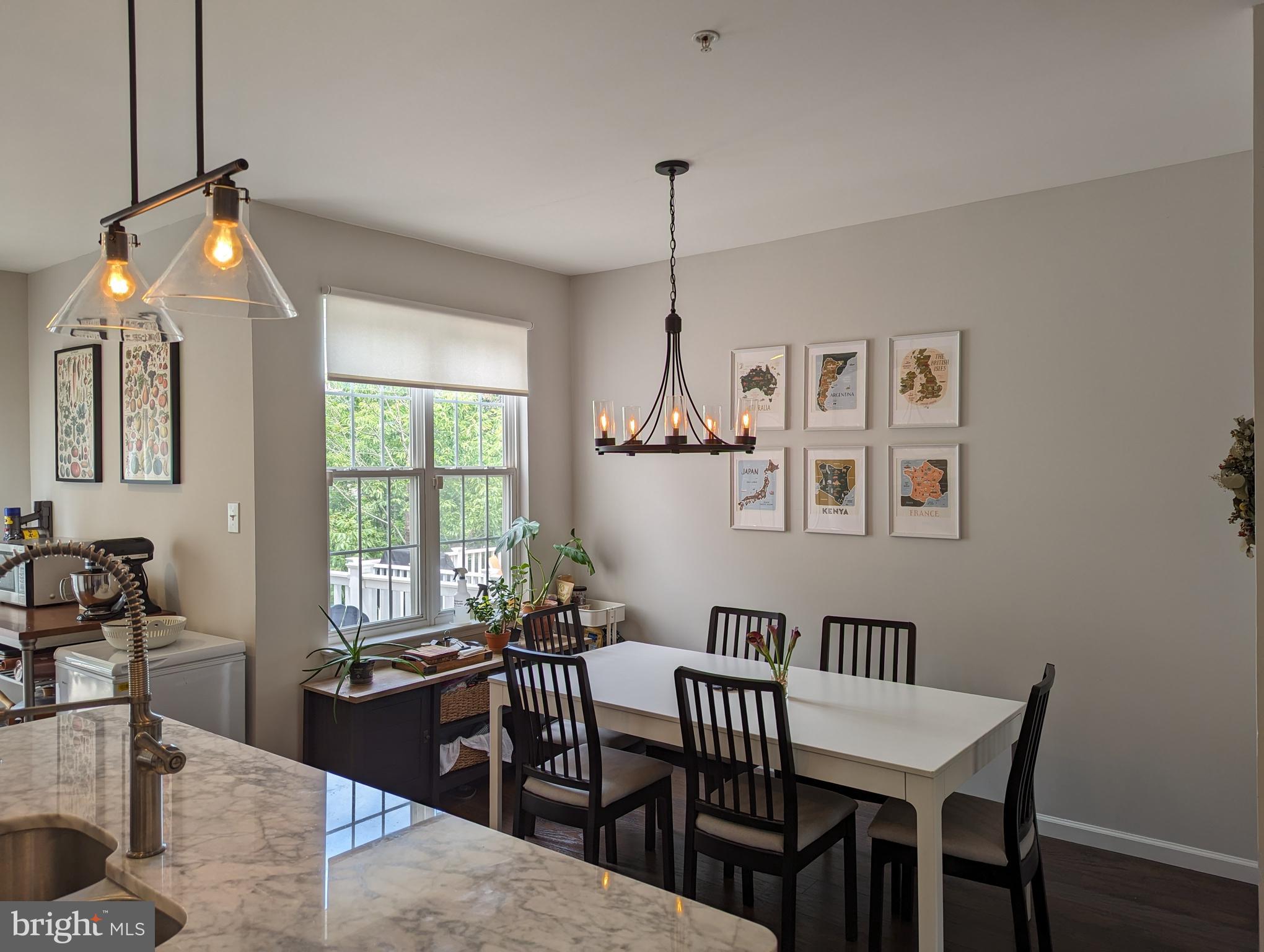 EMERSON - Residential