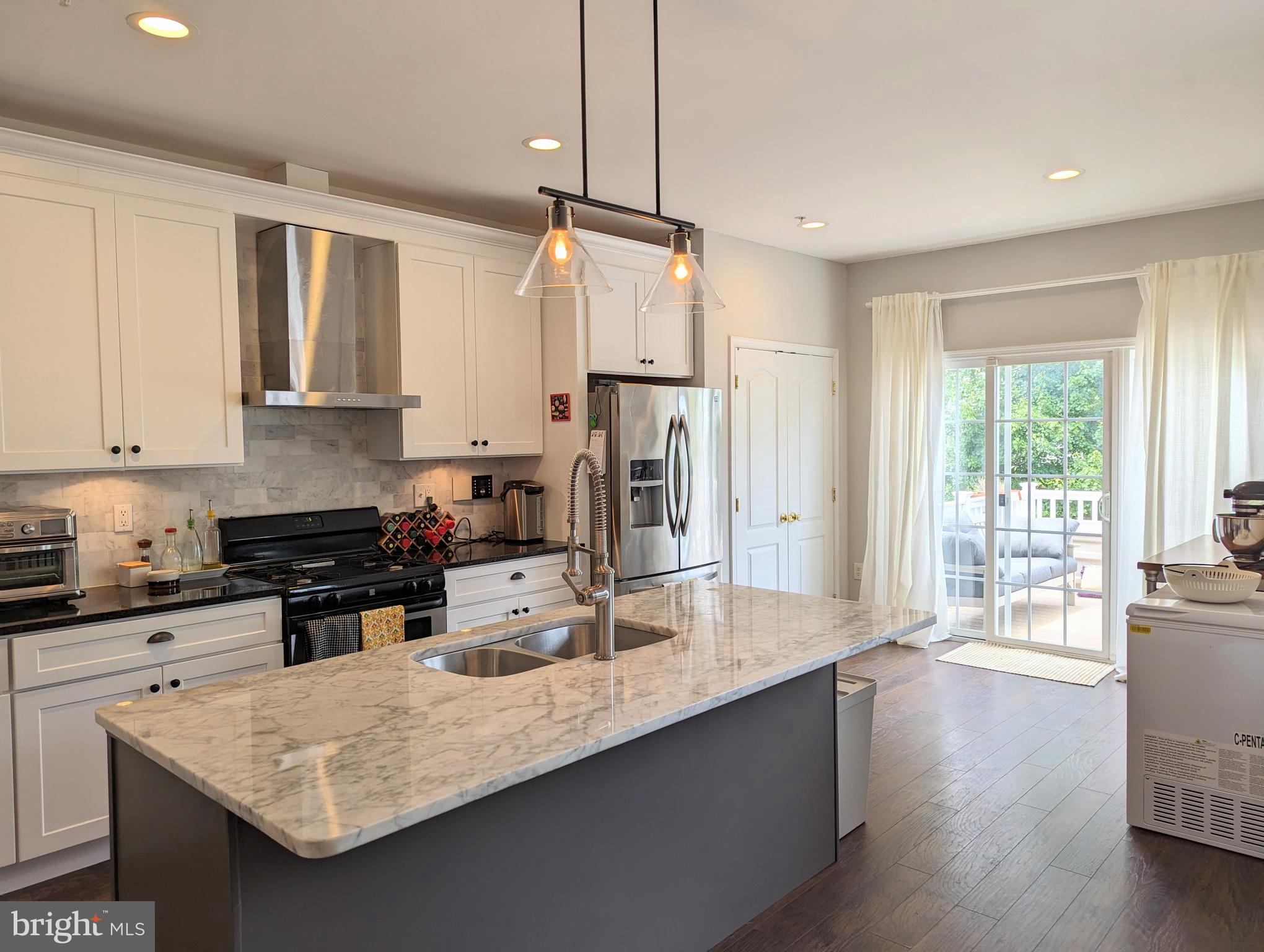 EMERSON - Residential