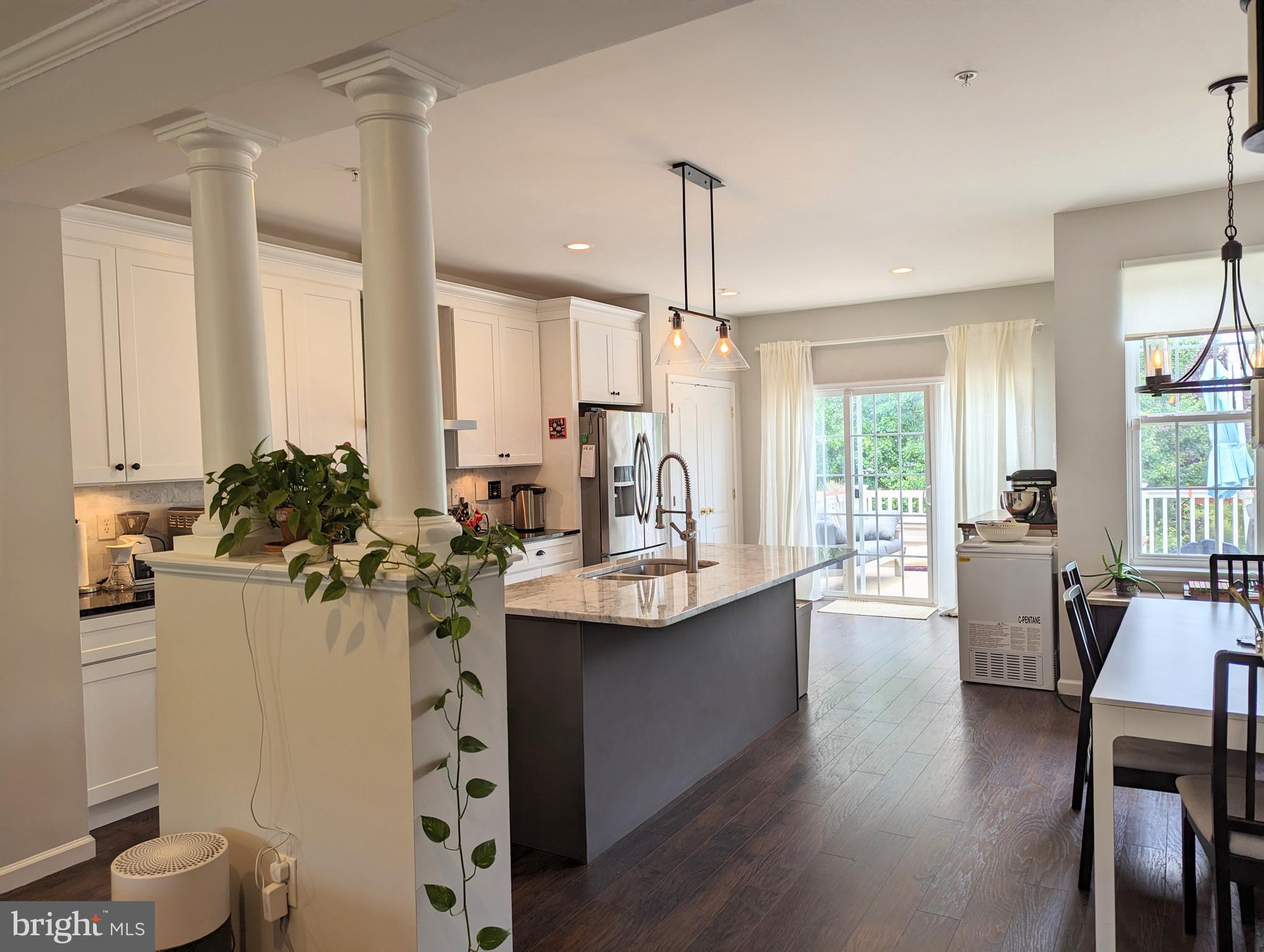 EMERSON - Residential