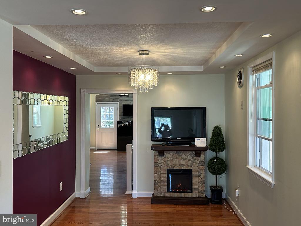 GRAY MANOR - Residential