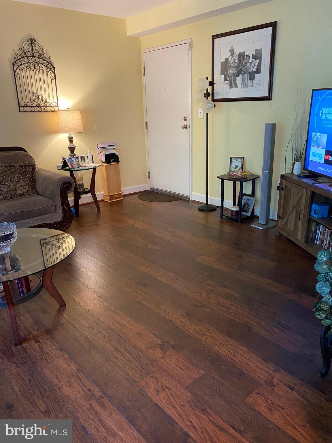 HUNTCREST CONDOMINIUM - Residential