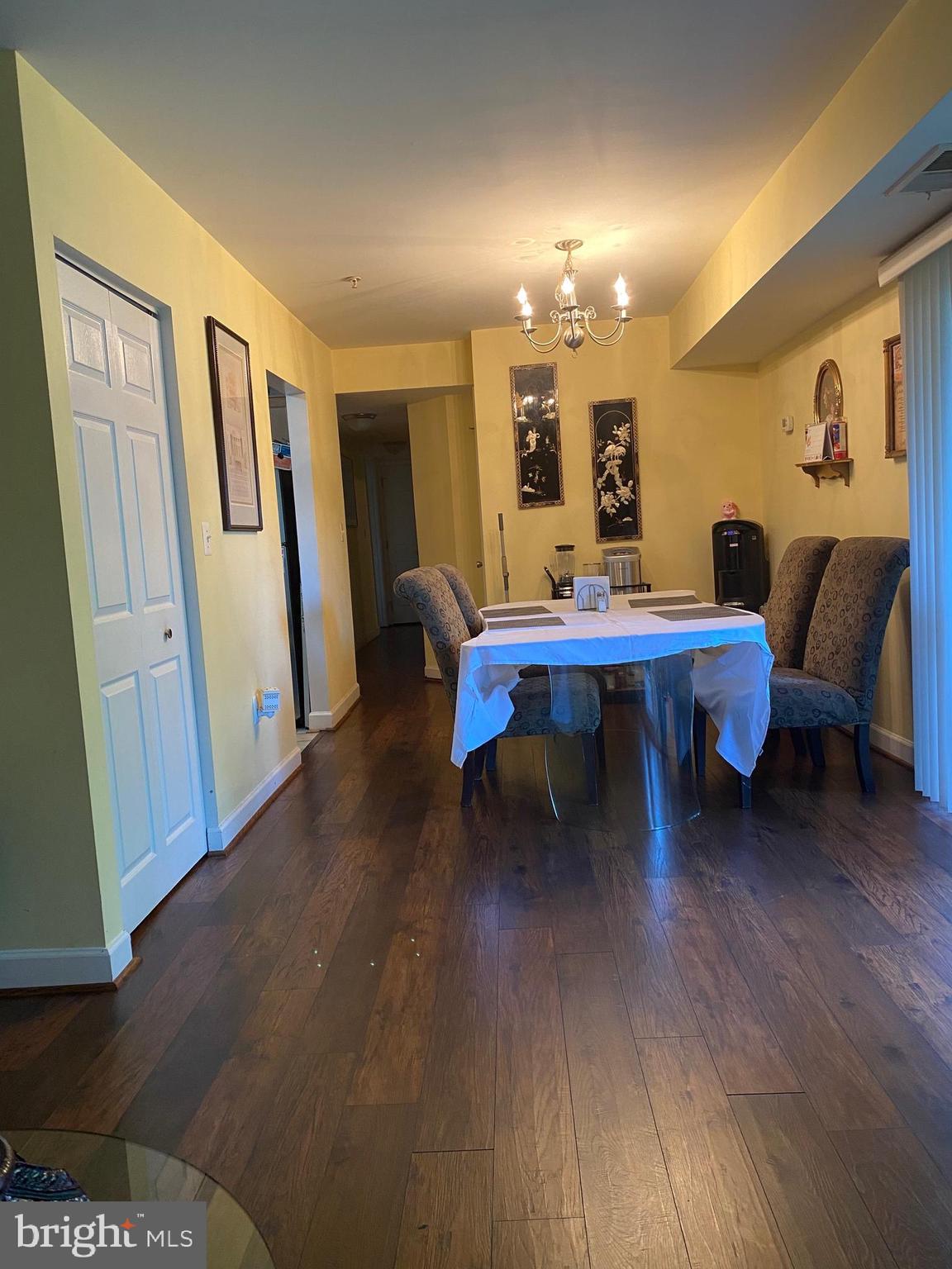 HUNTCREST CONDOMINIUM - Residential