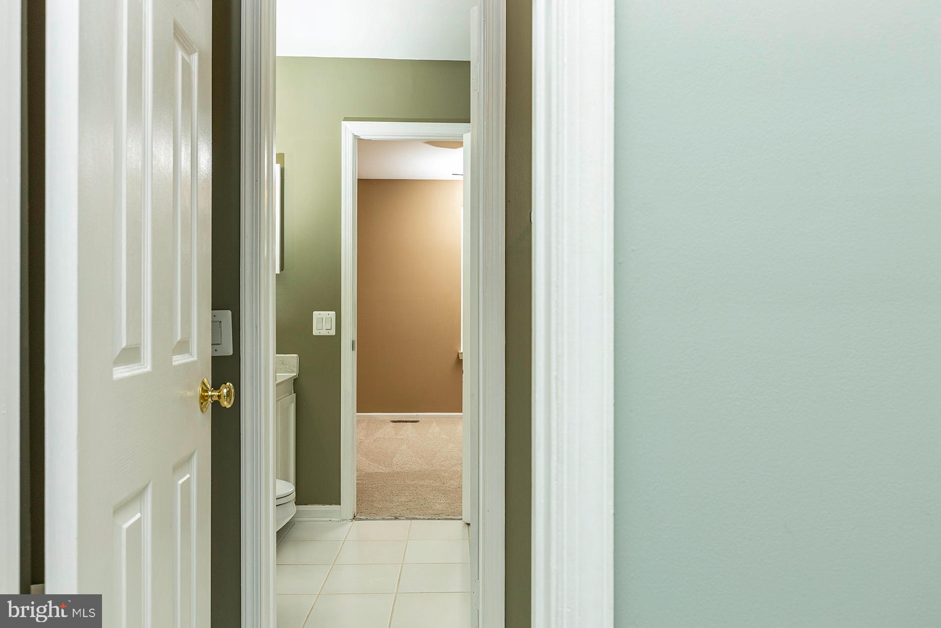 LONDON TOWN WEST - Residential