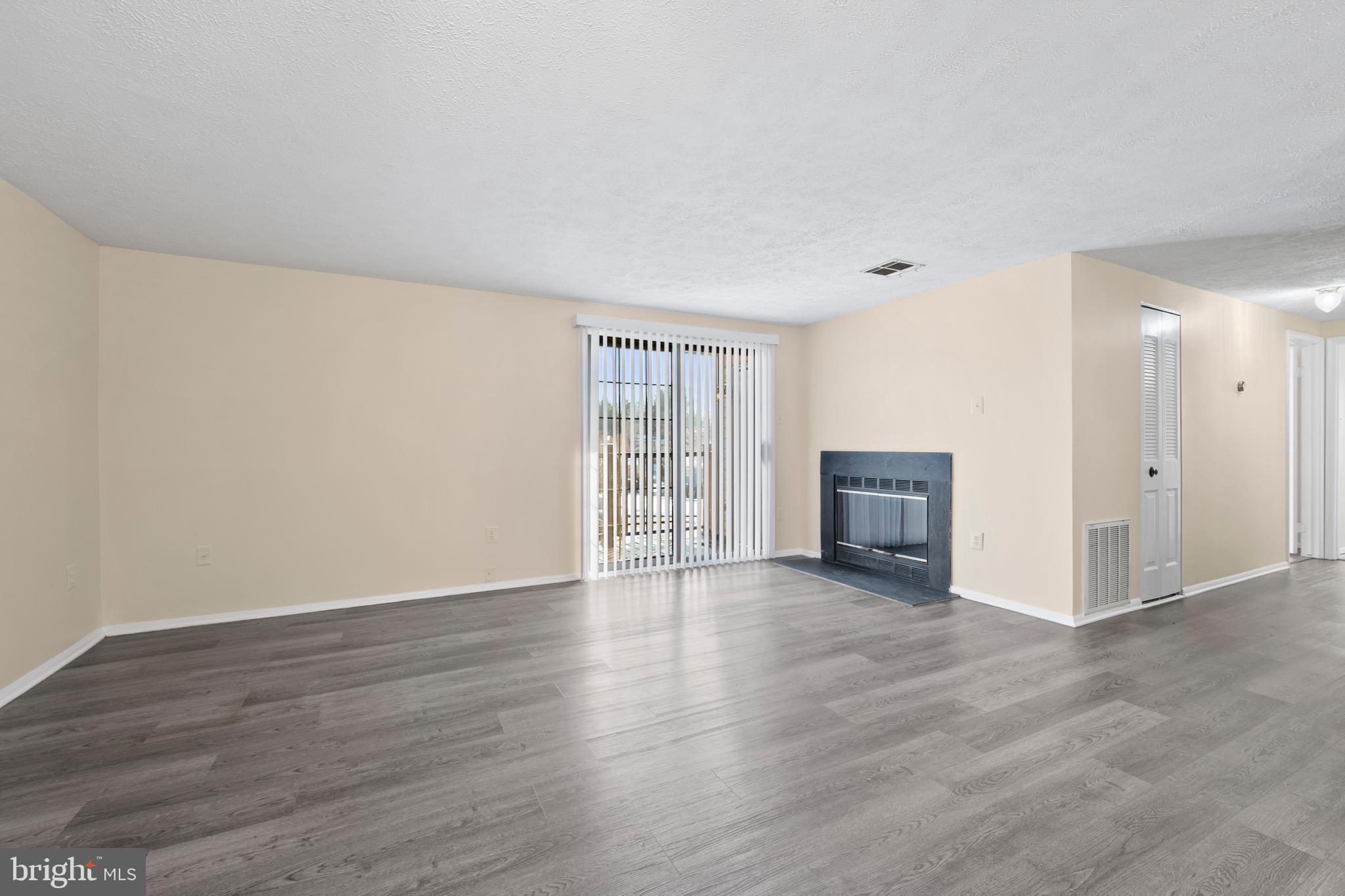 DAMASCUS GARDENS - Residential Lease