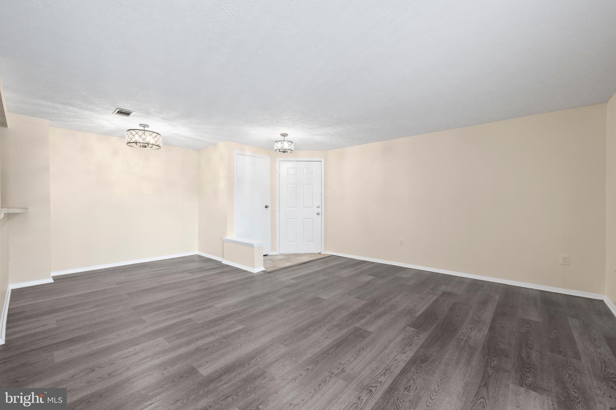 DAMASCUS GARDENS - Residential Lease