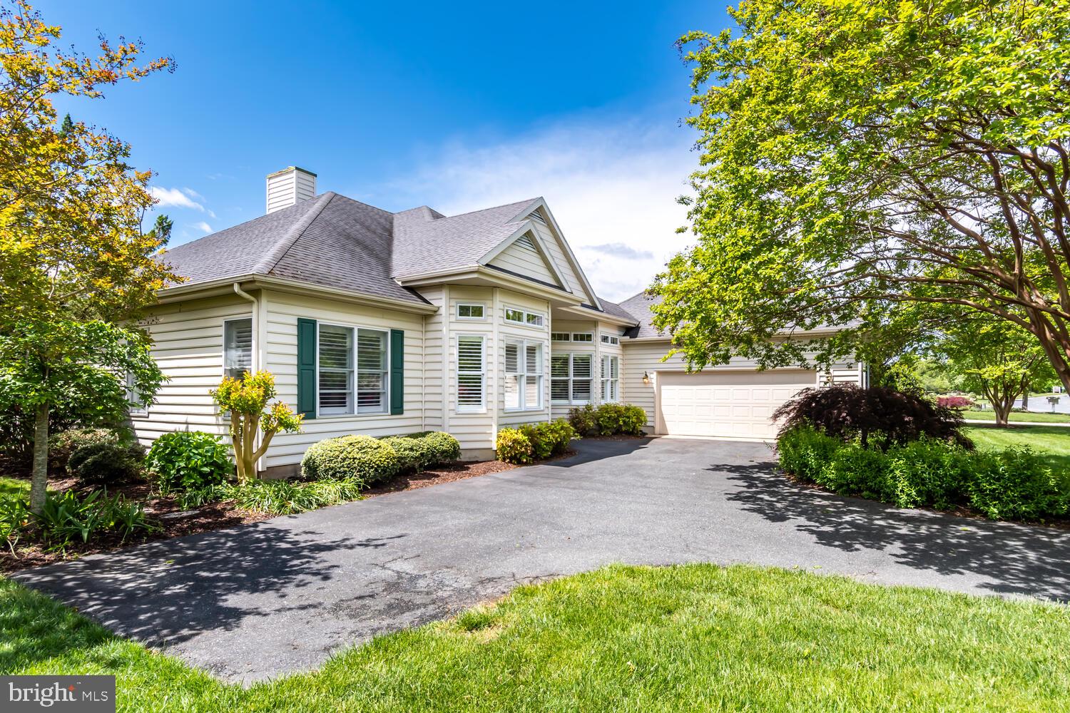 EASTON CLUB - Residential