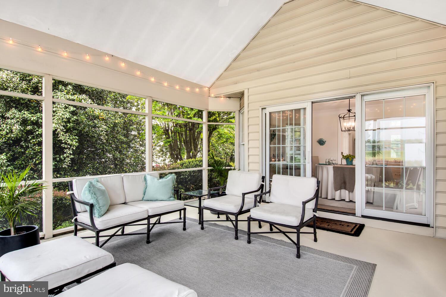 EASTON CLUB - Residential