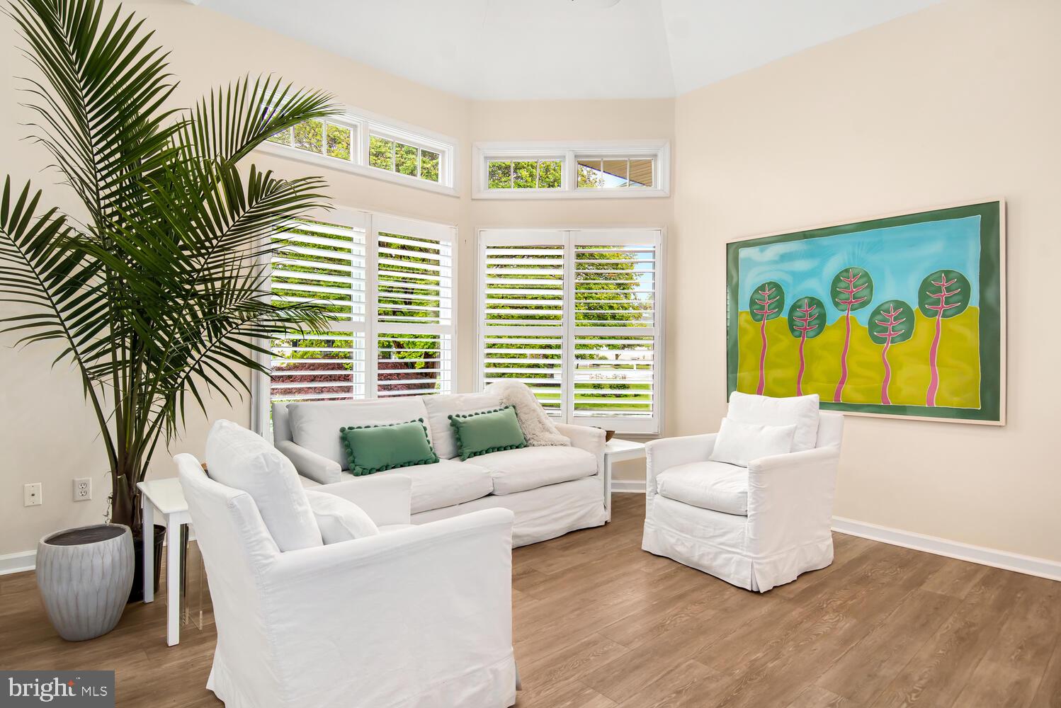 EASTON CLUB - Residential