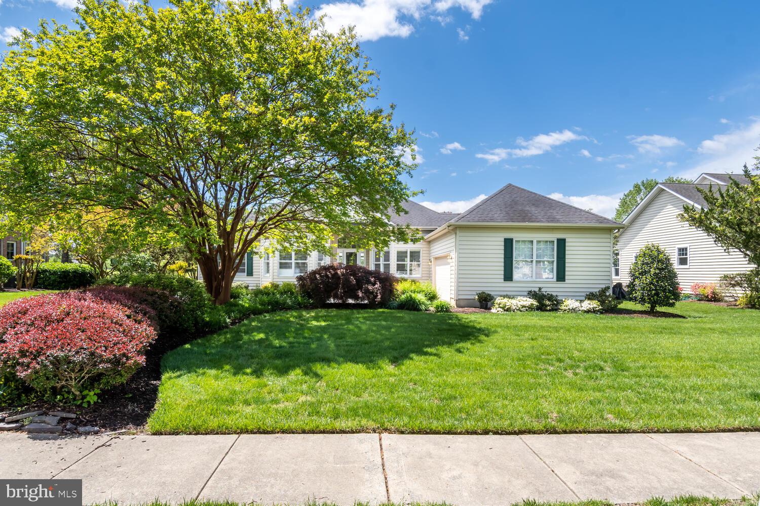 EASTON CLUB - Residential