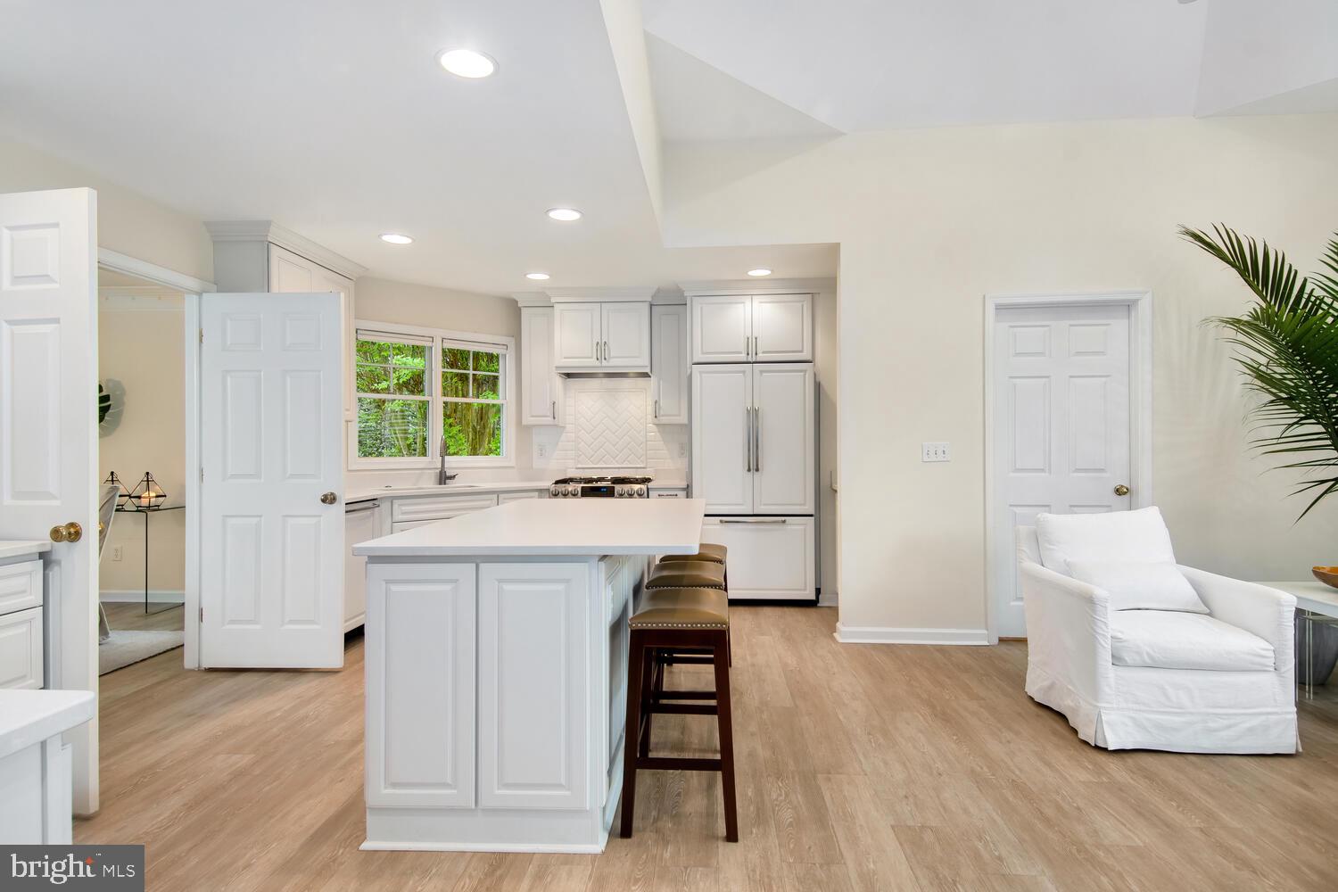 EASTON CLUB - Residential