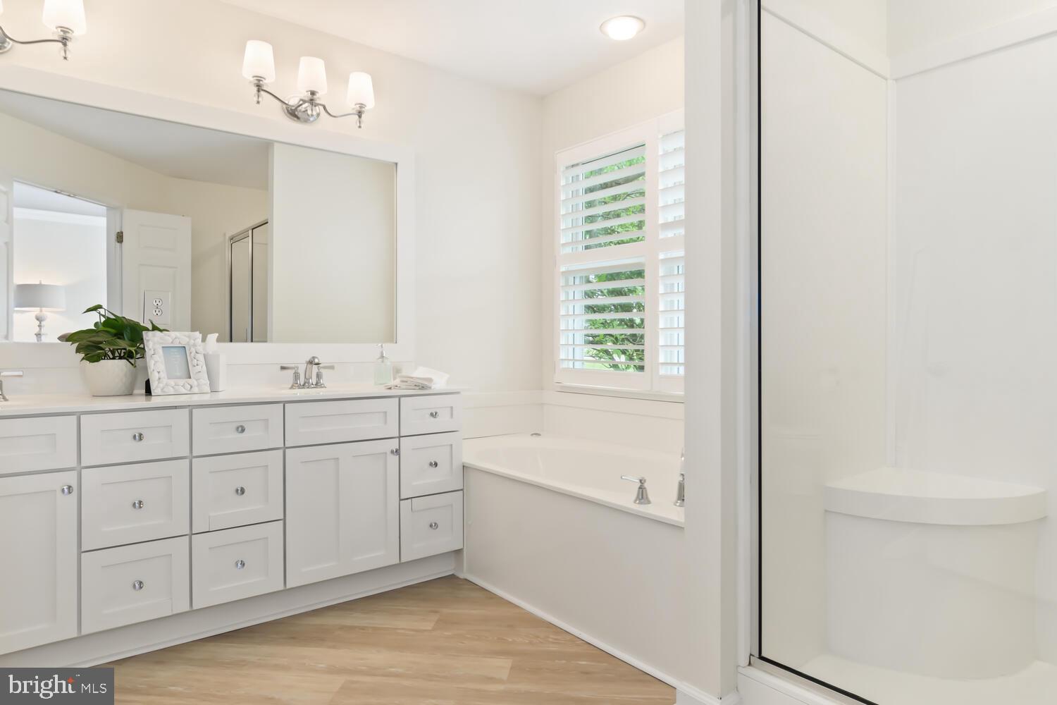 EASTON CLUB - Residential