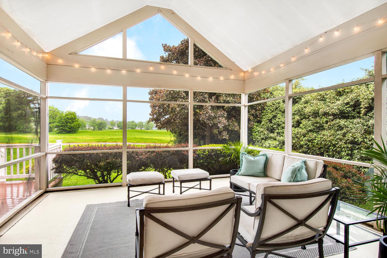 EASTON CLUB - Residential