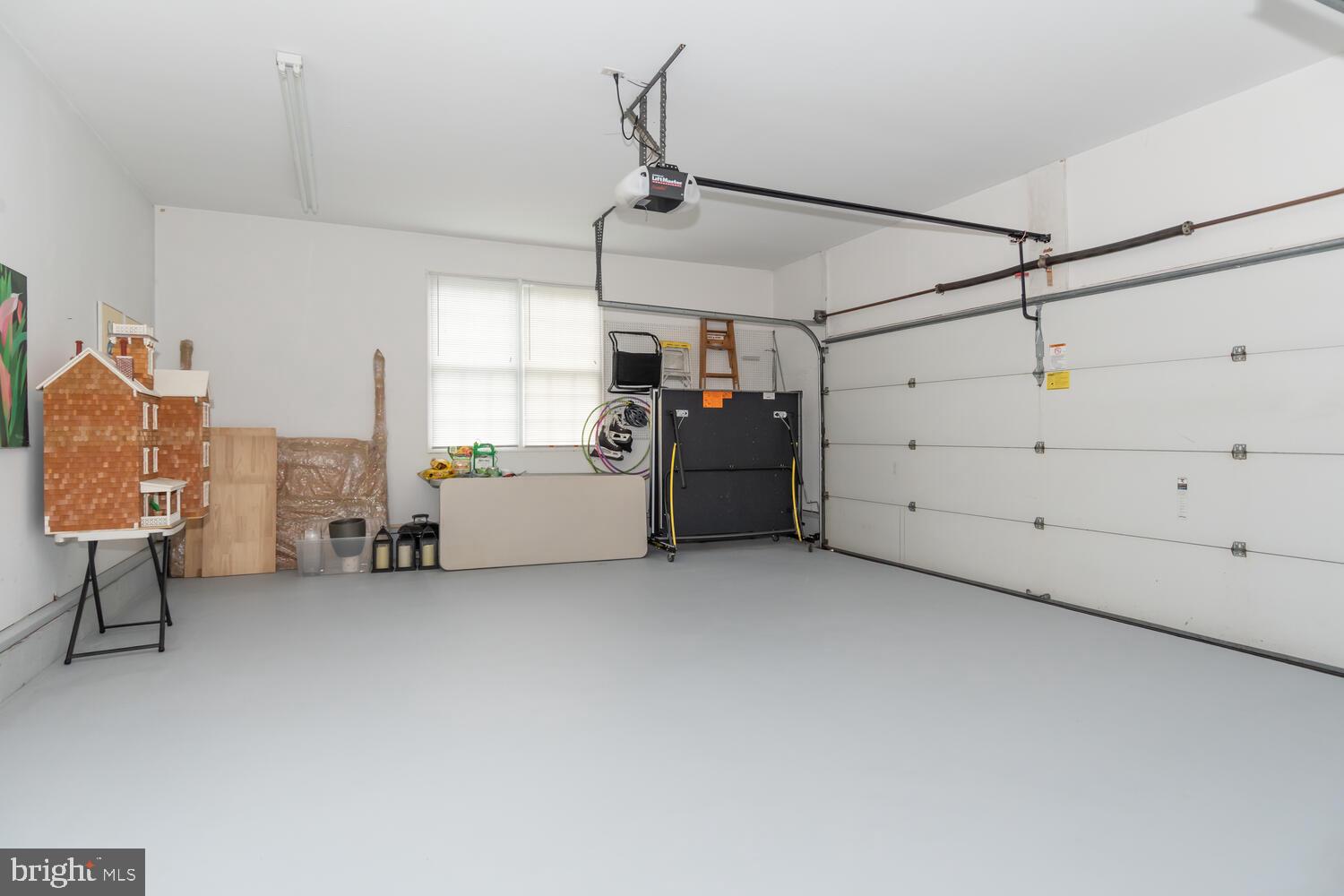 EASTON CLUB - Residential