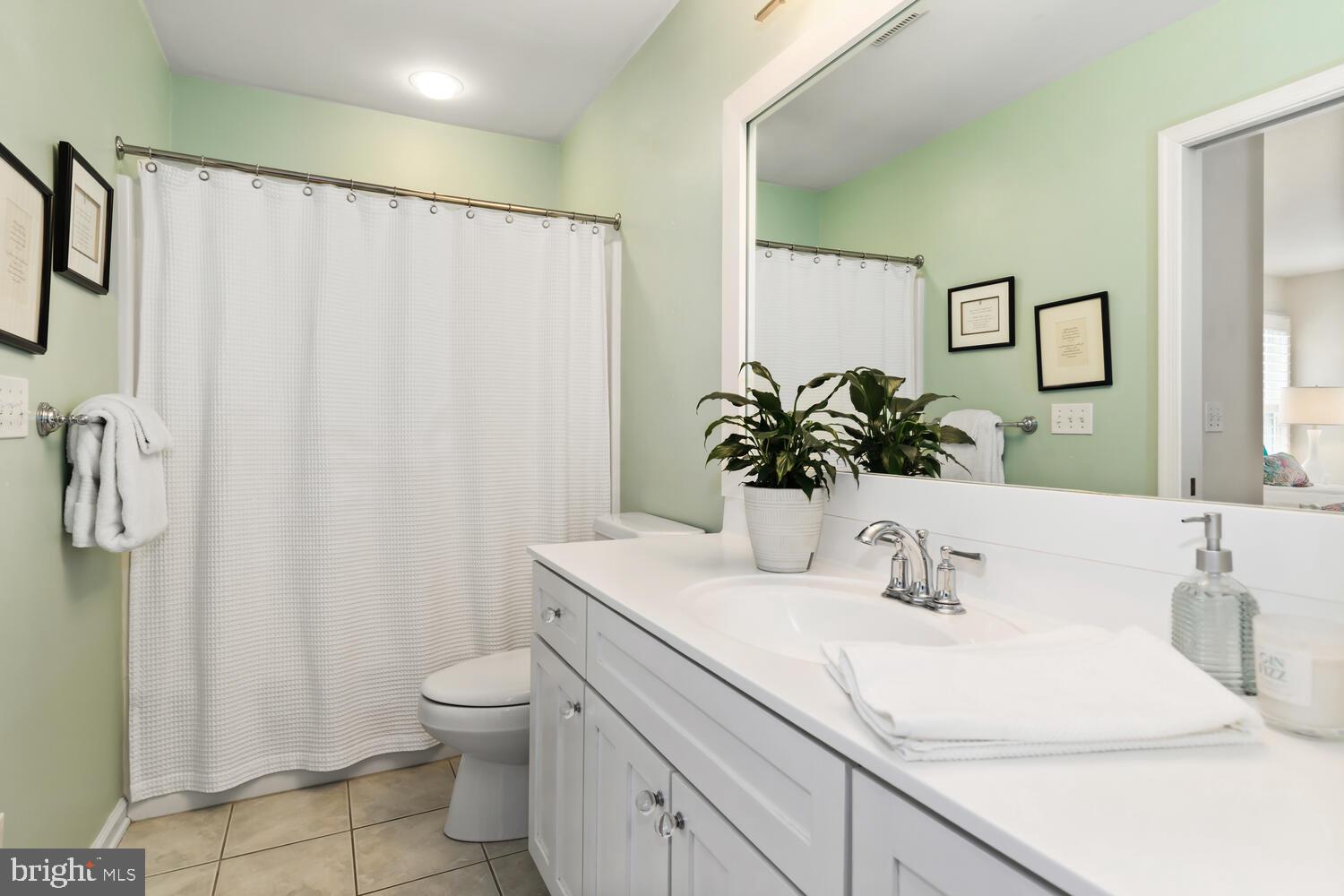 EASTON CLUB - Residential