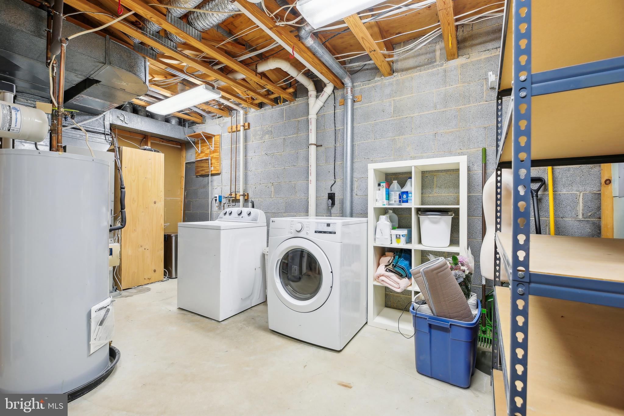 STONEGATE - Residential