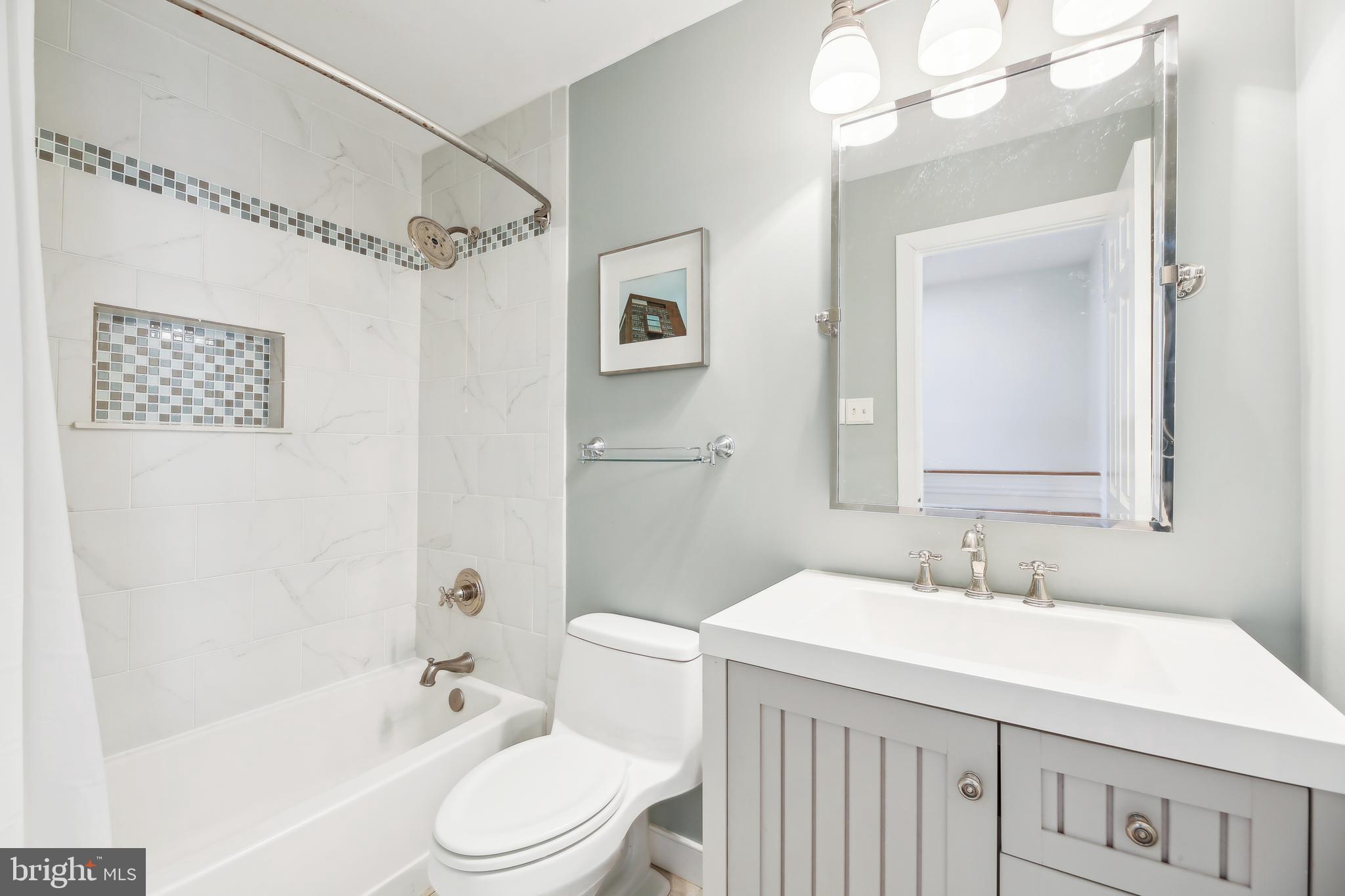 STONEGATE - Residential