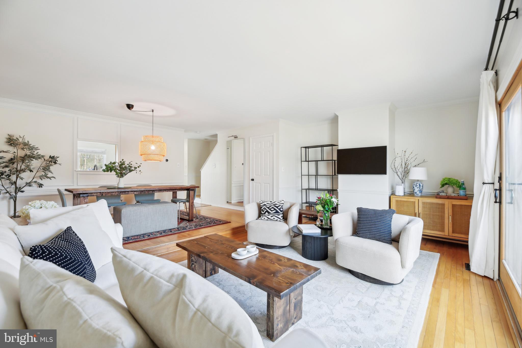 STONEGATE - Residential