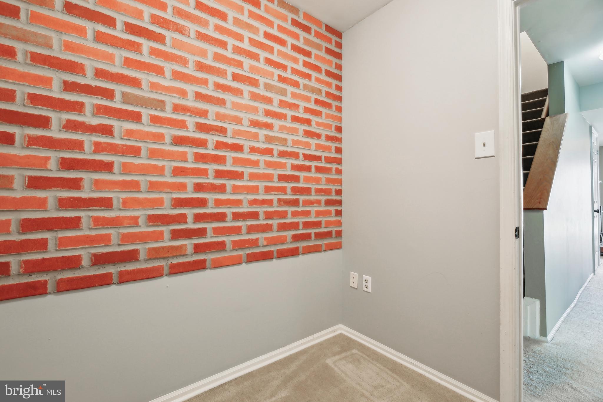 STONEGATE - Residential