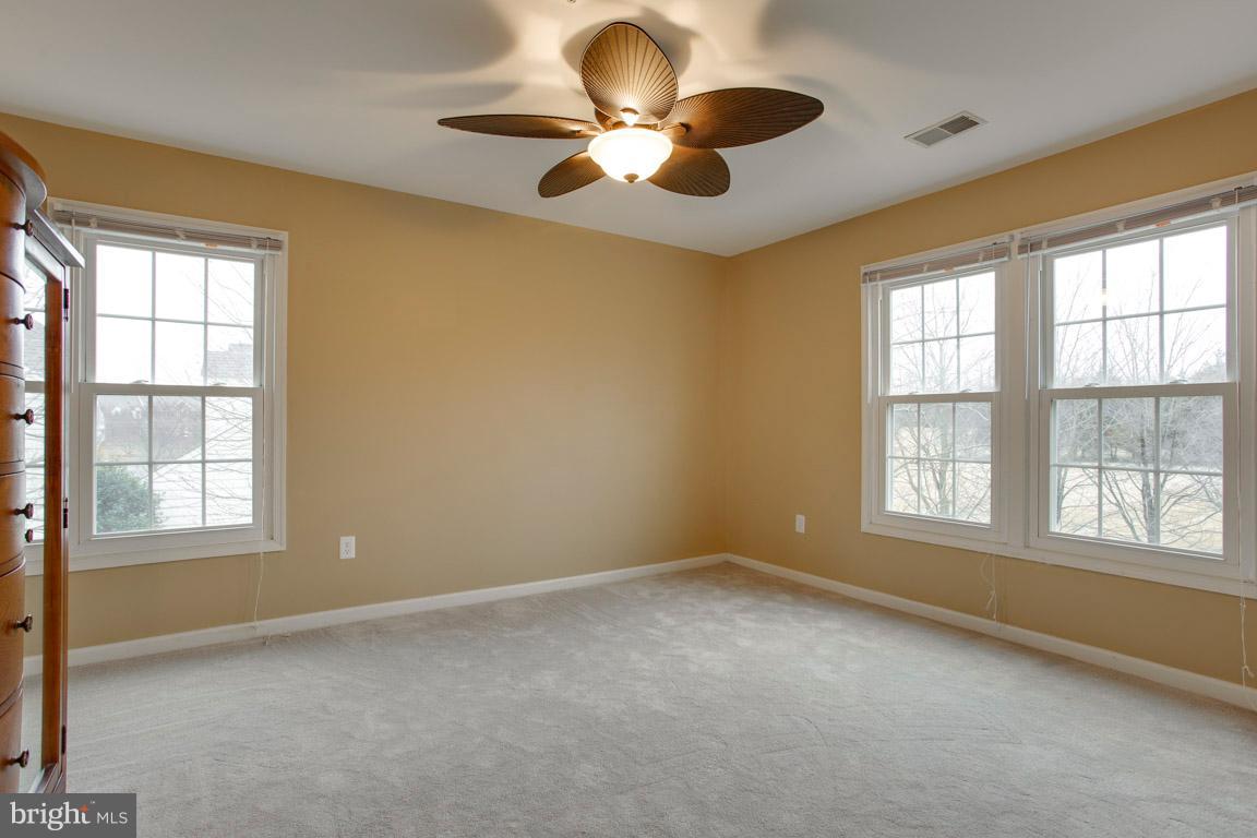 WOODMORE SOUTH - Residential