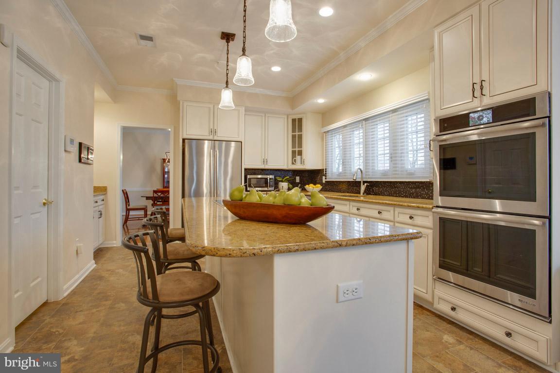 WOODMORE SOUTH - Residential