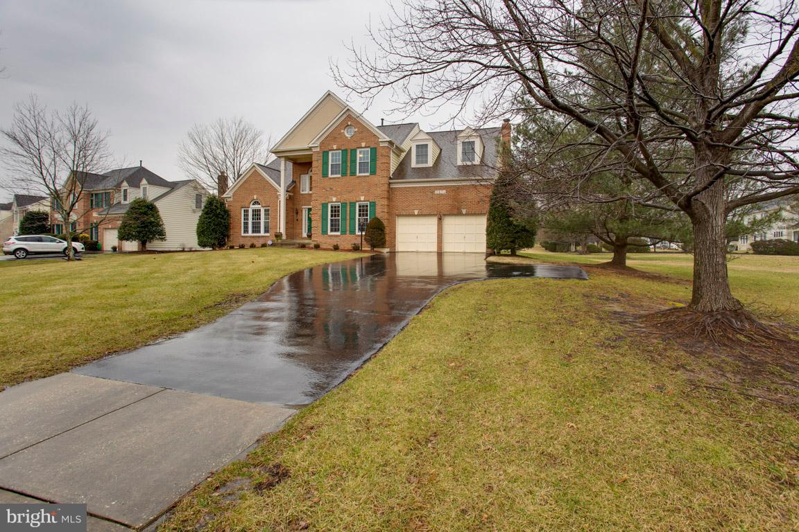 WOODMORE SOUTH - Residential