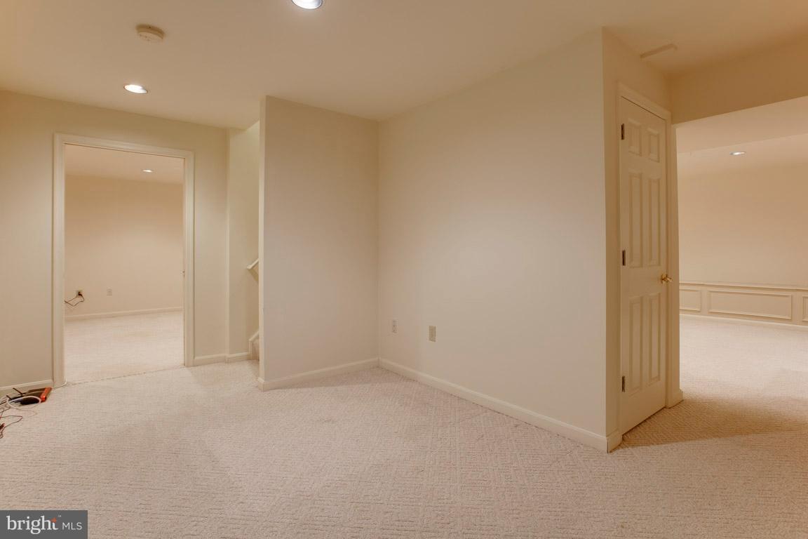 WOODMORE SOUTH - Residential