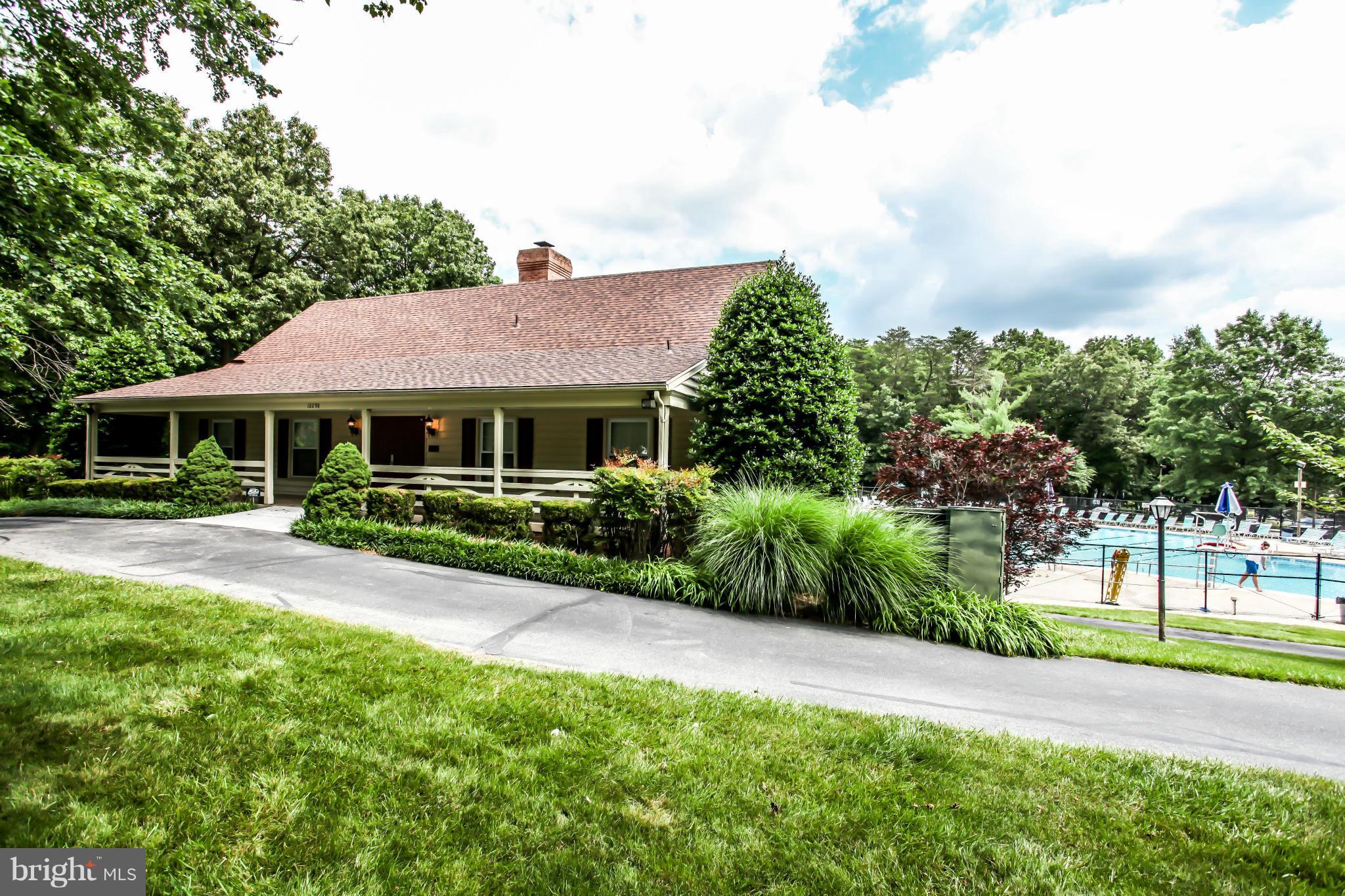 LAKE RIDGE - Residential