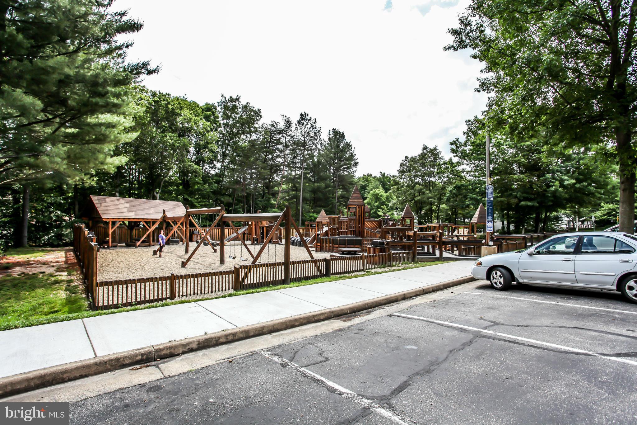 LAKE RIDGE - Residential