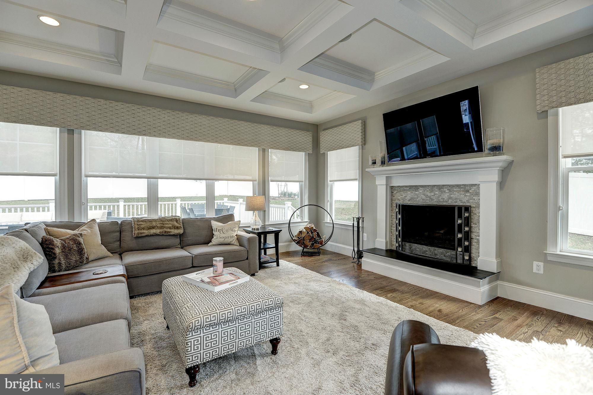 TOWN AND COUNTRY ESTATES - Residential